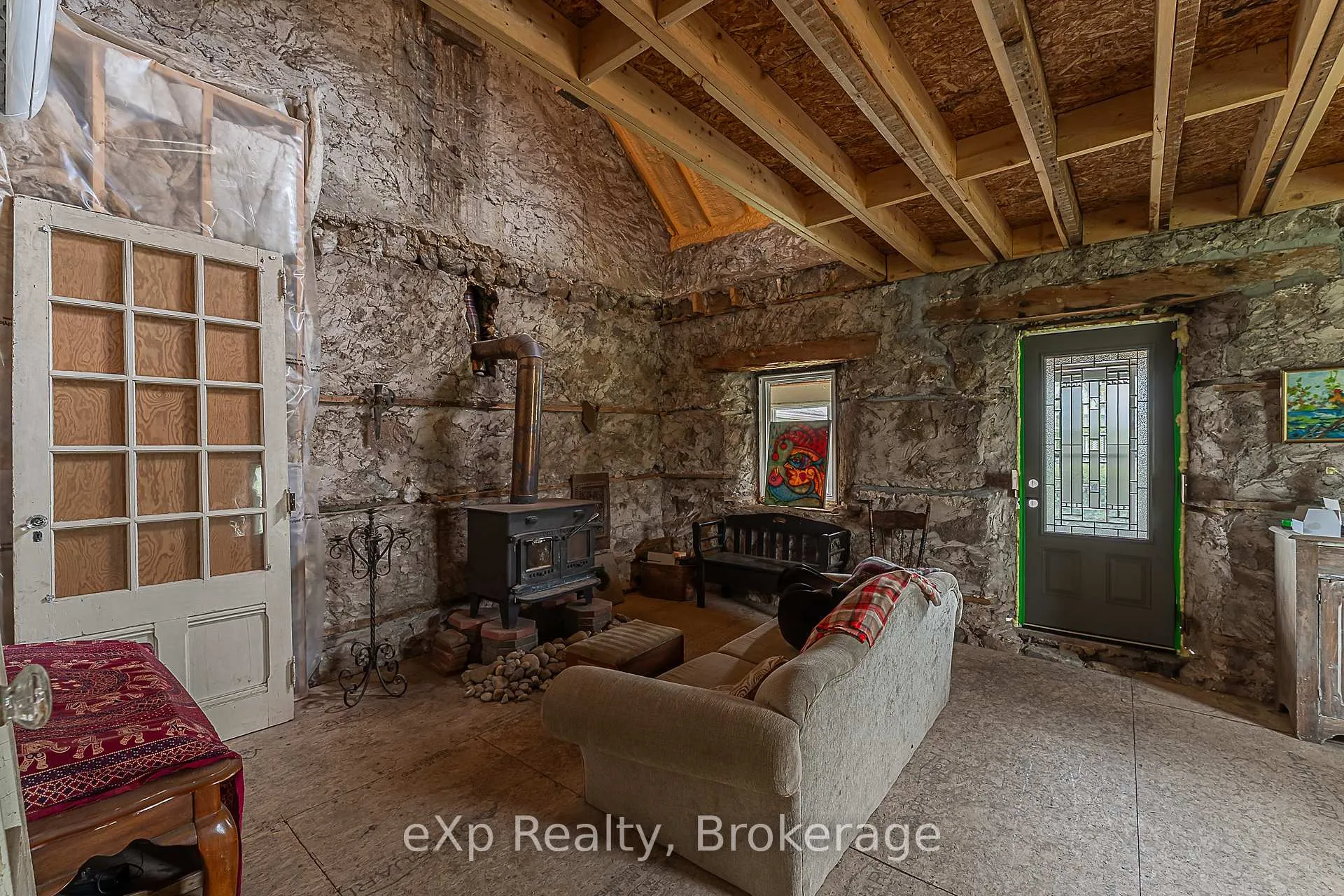 Photo 16 of 135786 Concession 8, Chatsworth — HOMEH