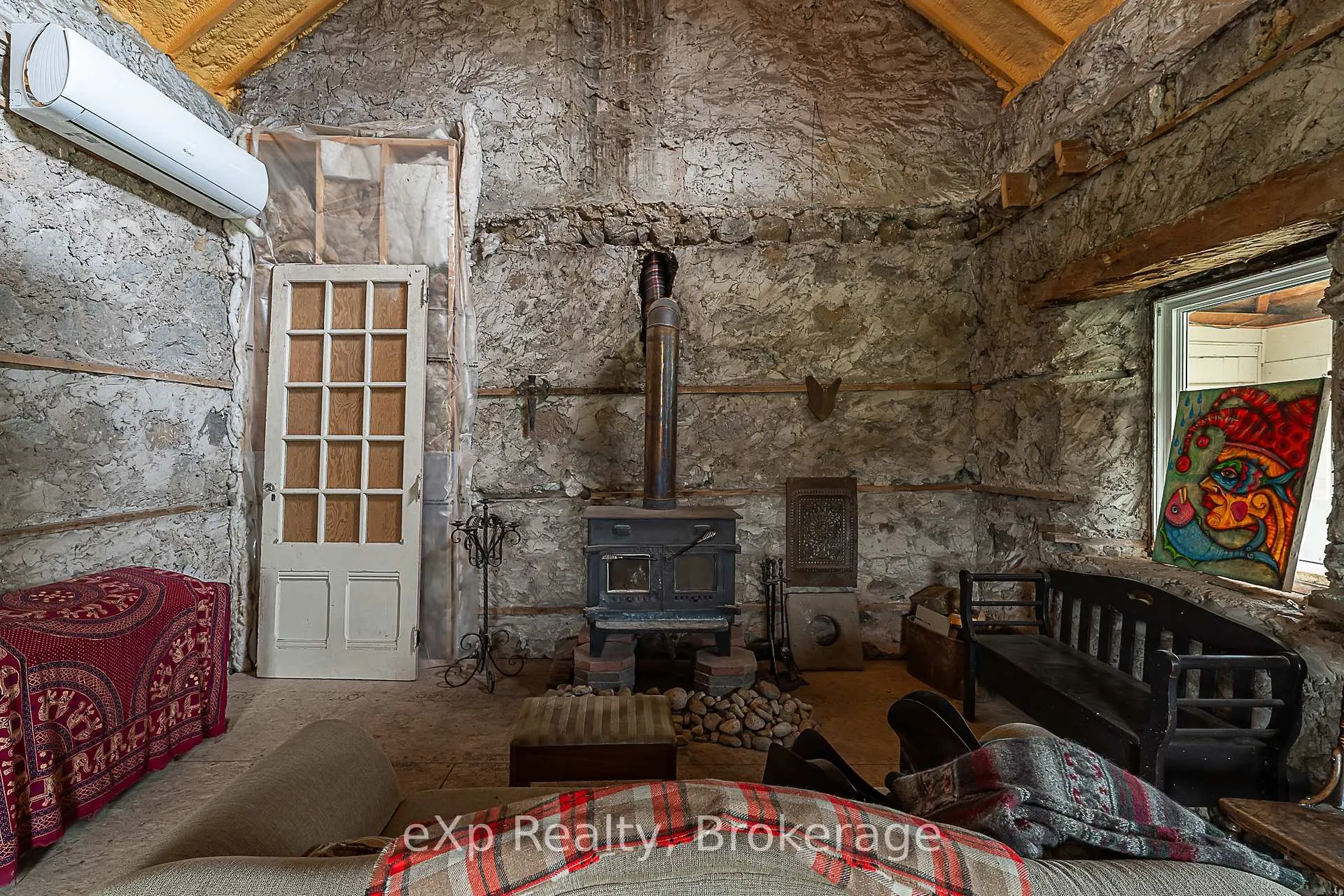 Photo 17 of 135786 Concession 8, Chatsworth — HOMEH