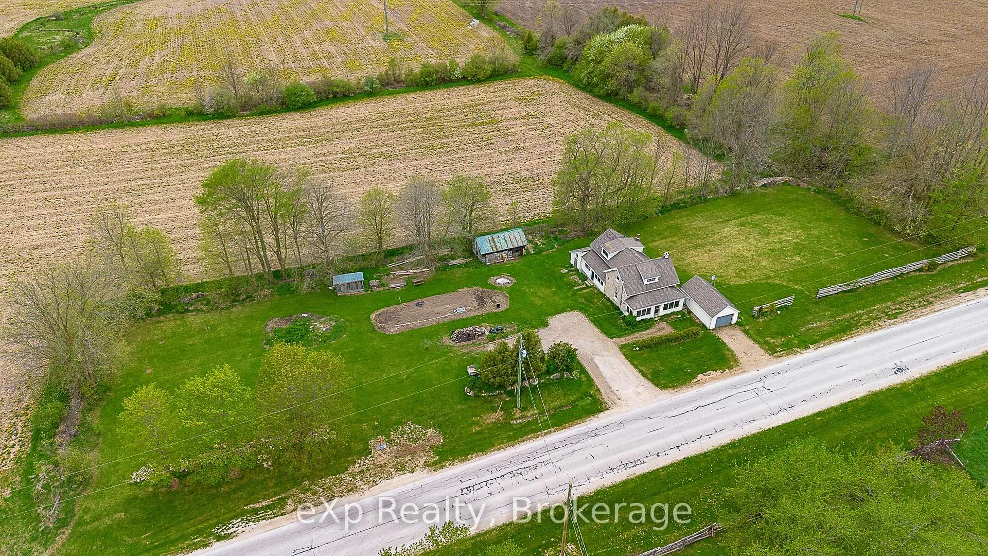 Photo 24 of 135786 Concession 8, Chatsworth — HOMEH