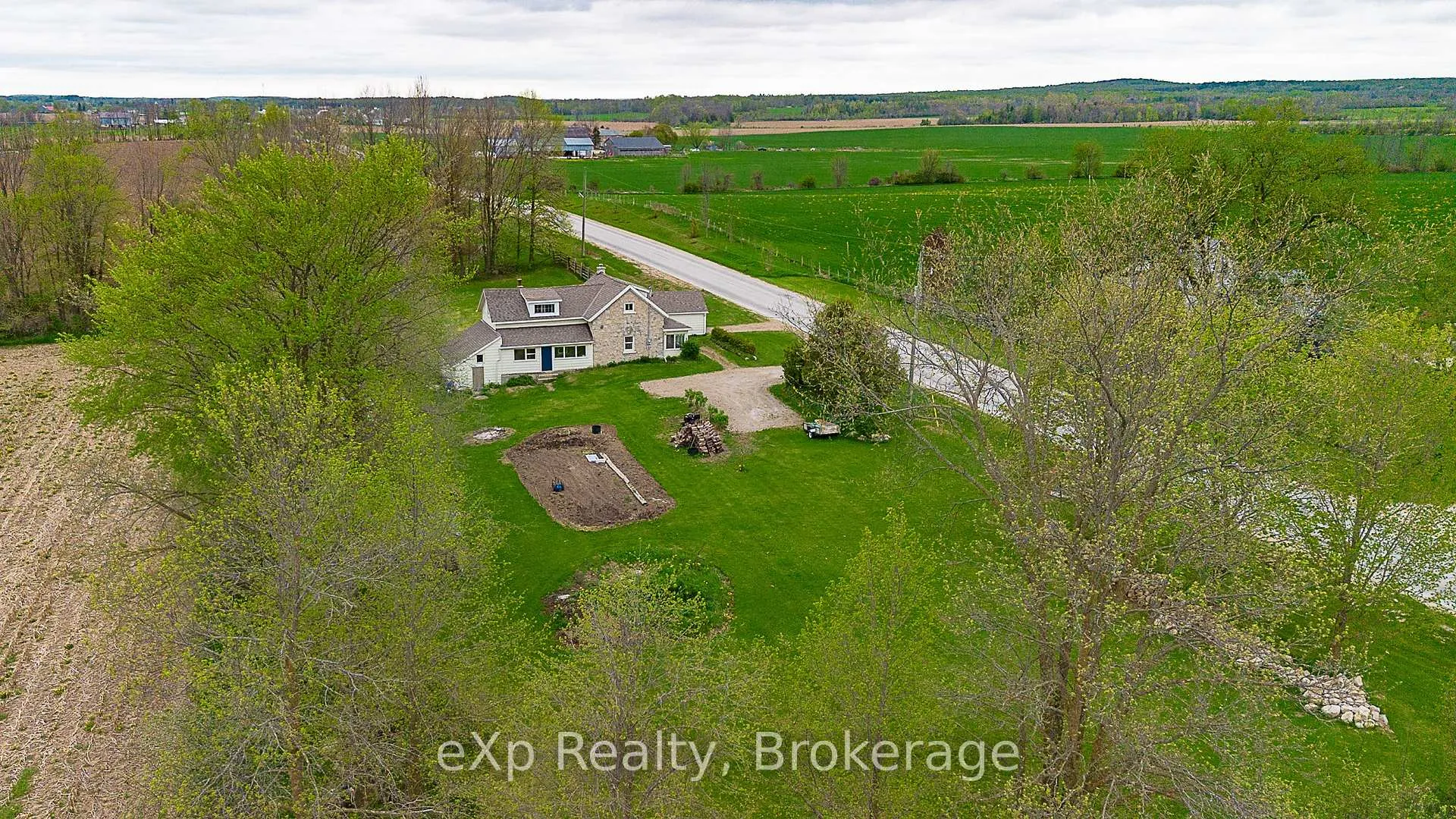 Photo 26 of 135786 Concession 8, Chatsworth — HOMEH