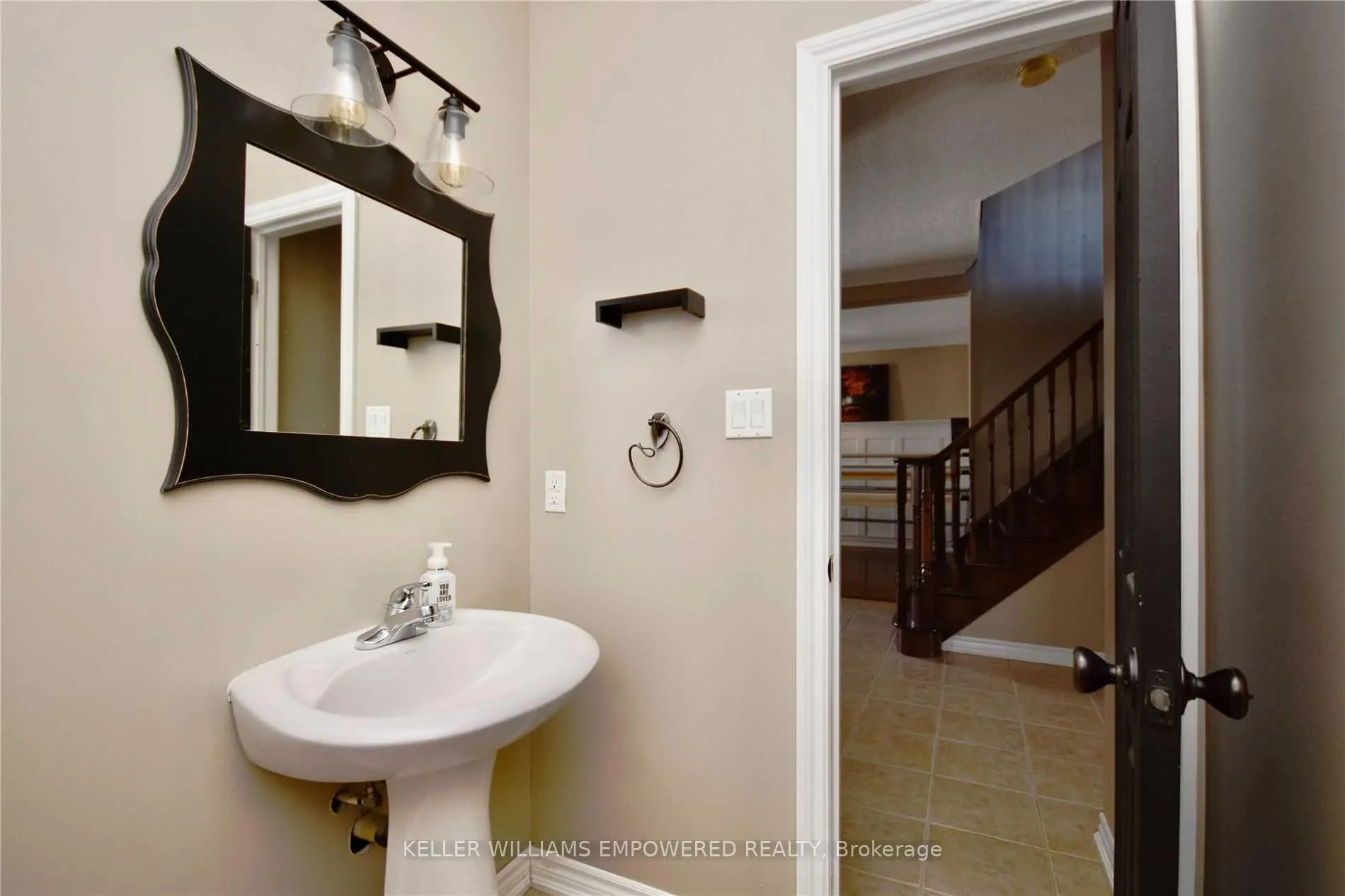 Photo 11 of 1002 Booth Avenue, Innisfil, Alcona — HOMEH