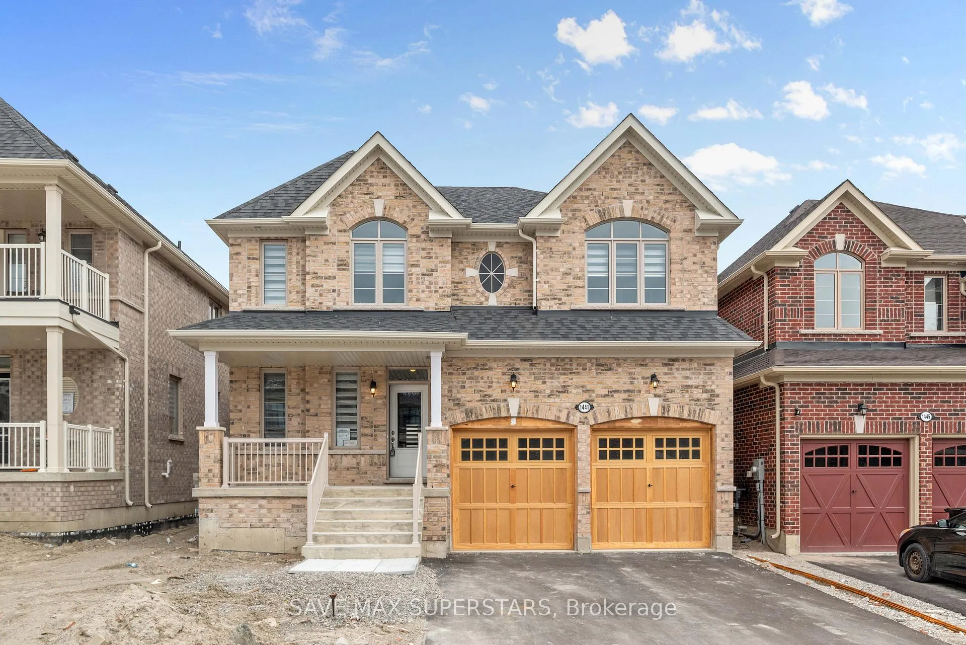Photo 1 of 1441 Davis loop Circle, Innisfil, Lefroy — HOMEH