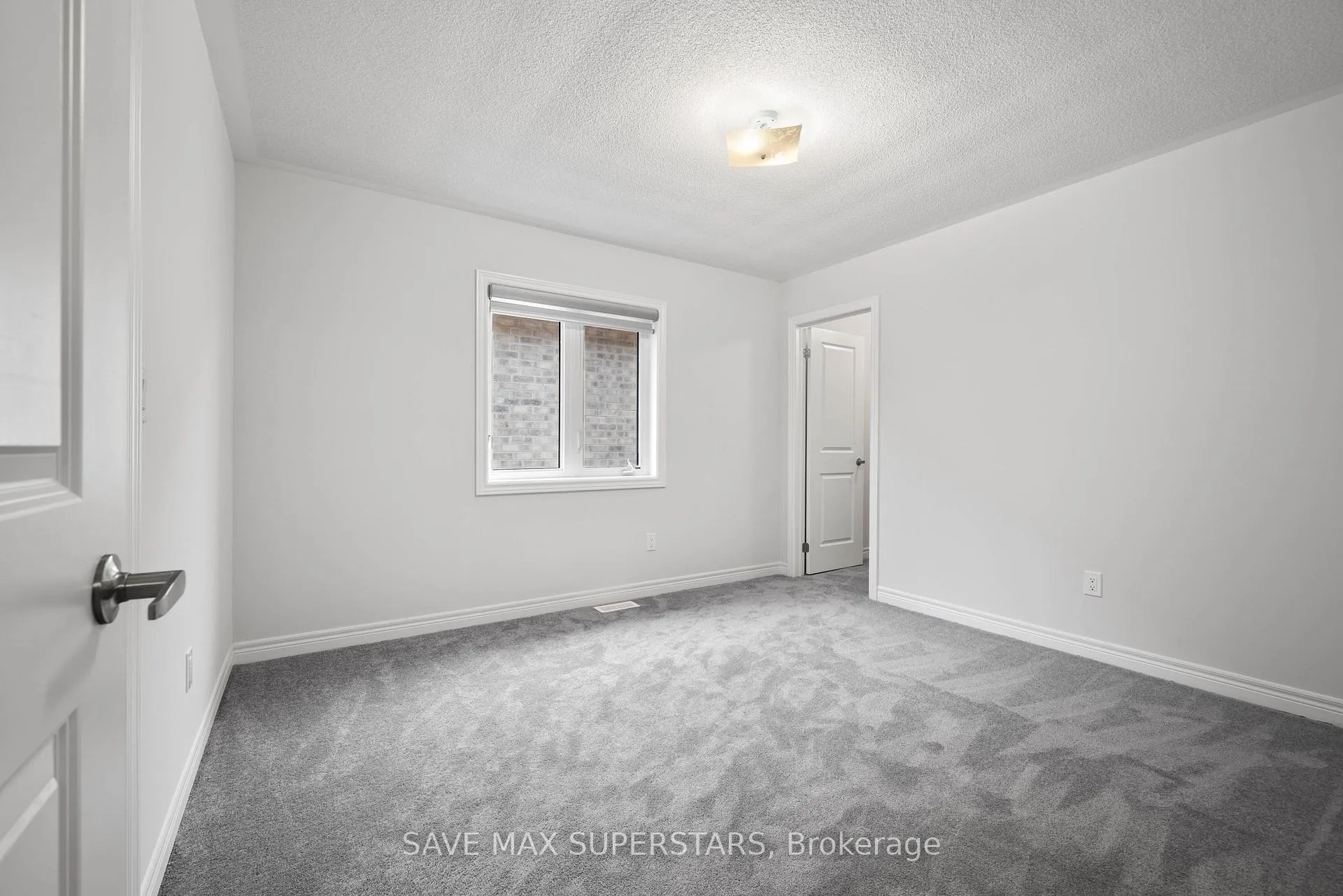 Photo 31 of 1441 Davis loop Circle, Innisfil, Lefroy — HOMEH