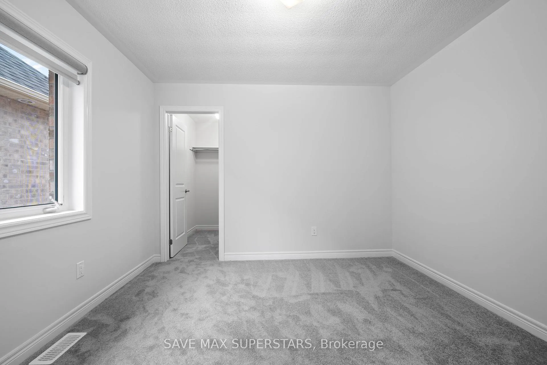 Photo 32 of 1441 Davis loop Circle, Innisfil, Lefroy — HOMEH