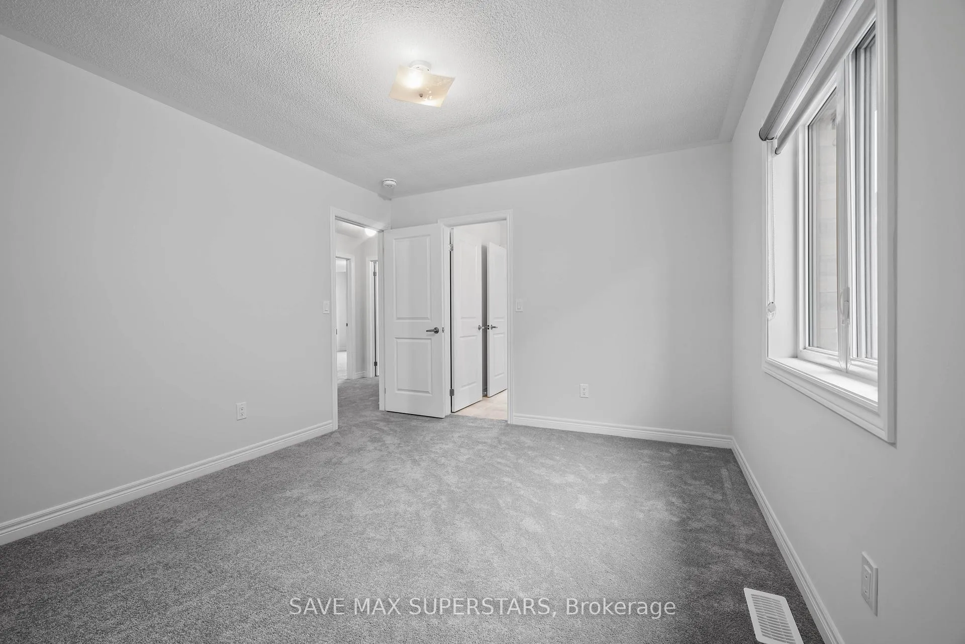 Photo 33 of 1441 Davis loop Circle, Innisfil, Lefroy — HOMEH