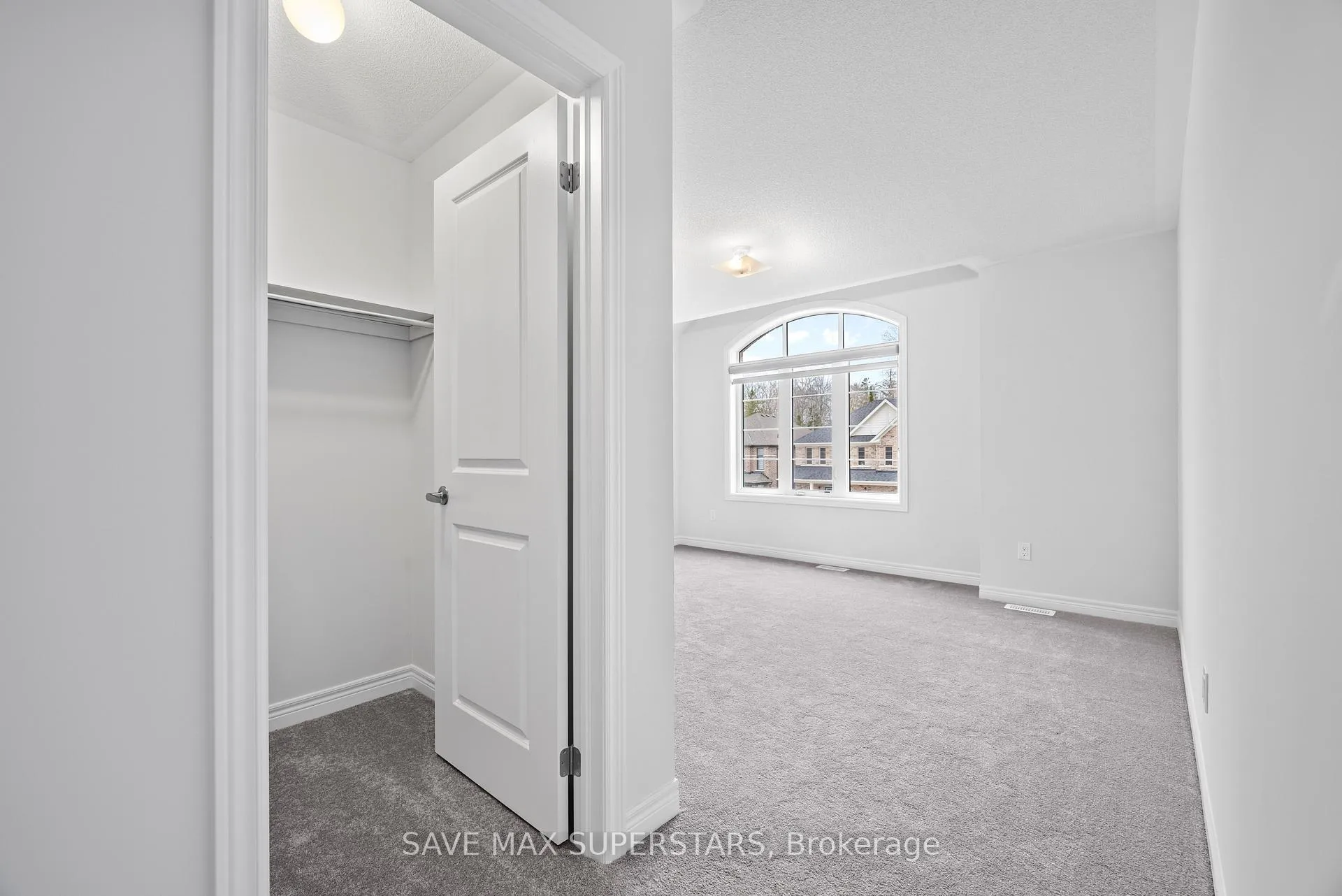 Photo 34 of 1441 Davis loop Circle, Innisfil, Lefroy — HOMEH