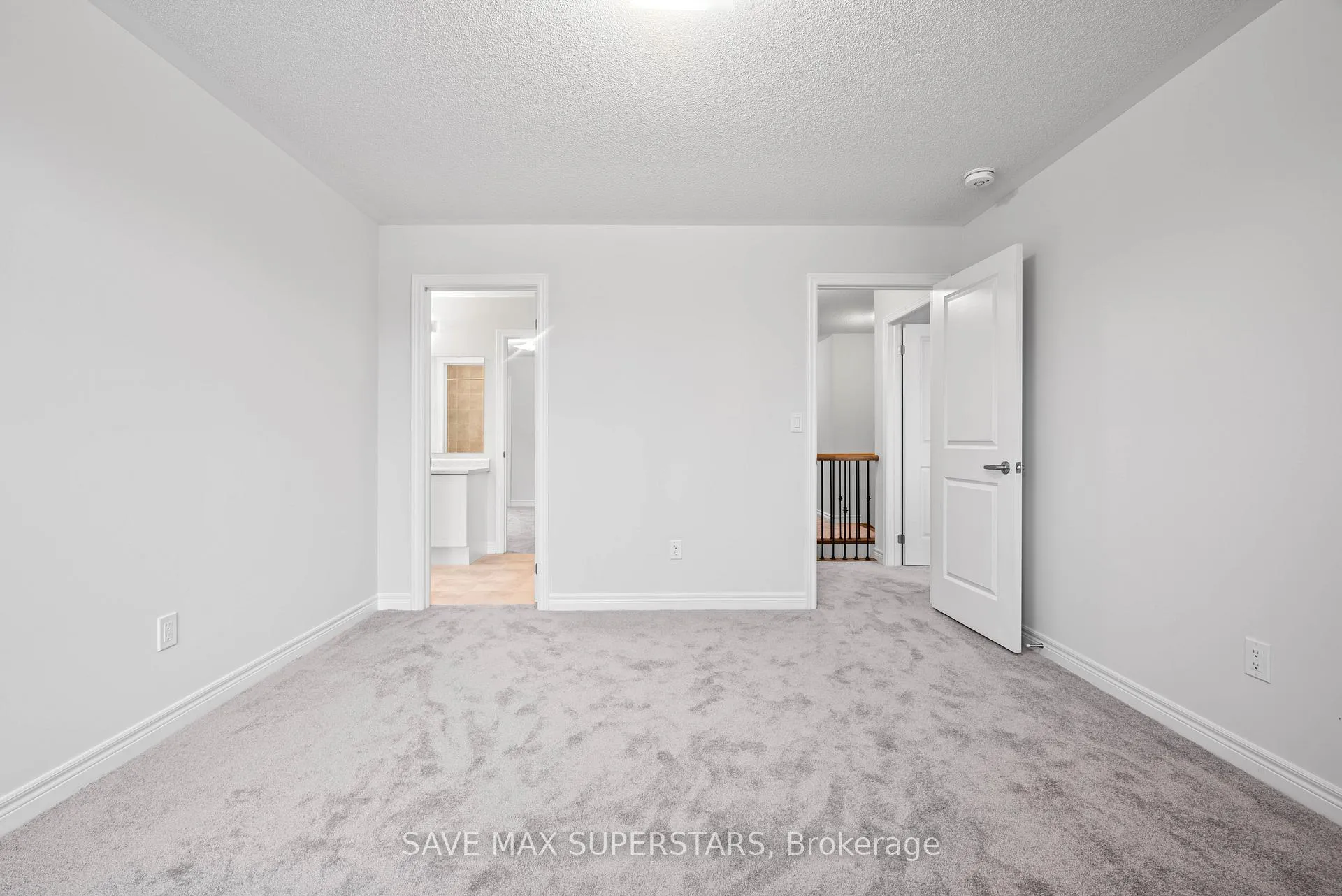 Photo 41 of 1441 Davis loop Circle, Innisfil, Lefroy — HOMEH