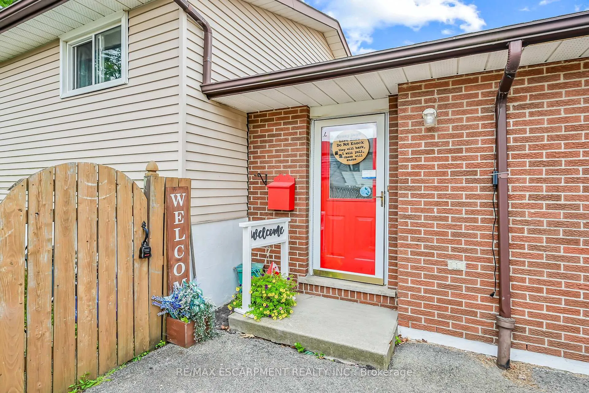 Photo 7 of 30 Hopewell Crescent, Hamilton, Stoney Creek — HOMEH