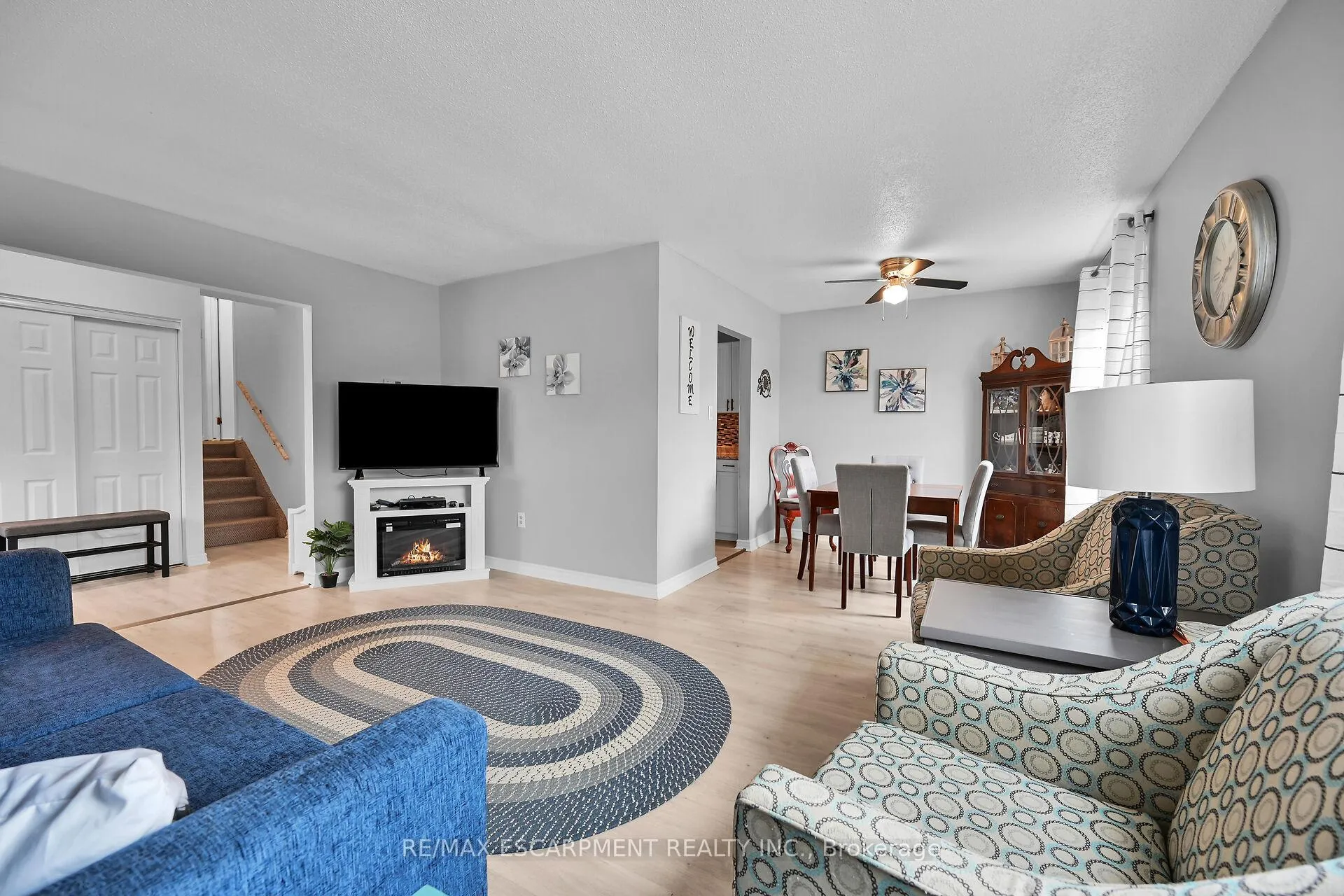 Photo 14 of 30 Hopewell Crescent, Hamilton, Stoney Creek — HOMEH