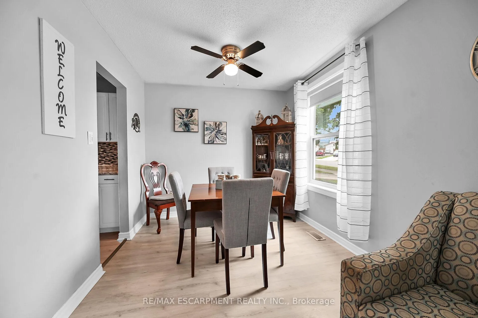 Photo 15 of 30 Hopewell Crescent, Hamilton, Stoney Creek — HOMEH