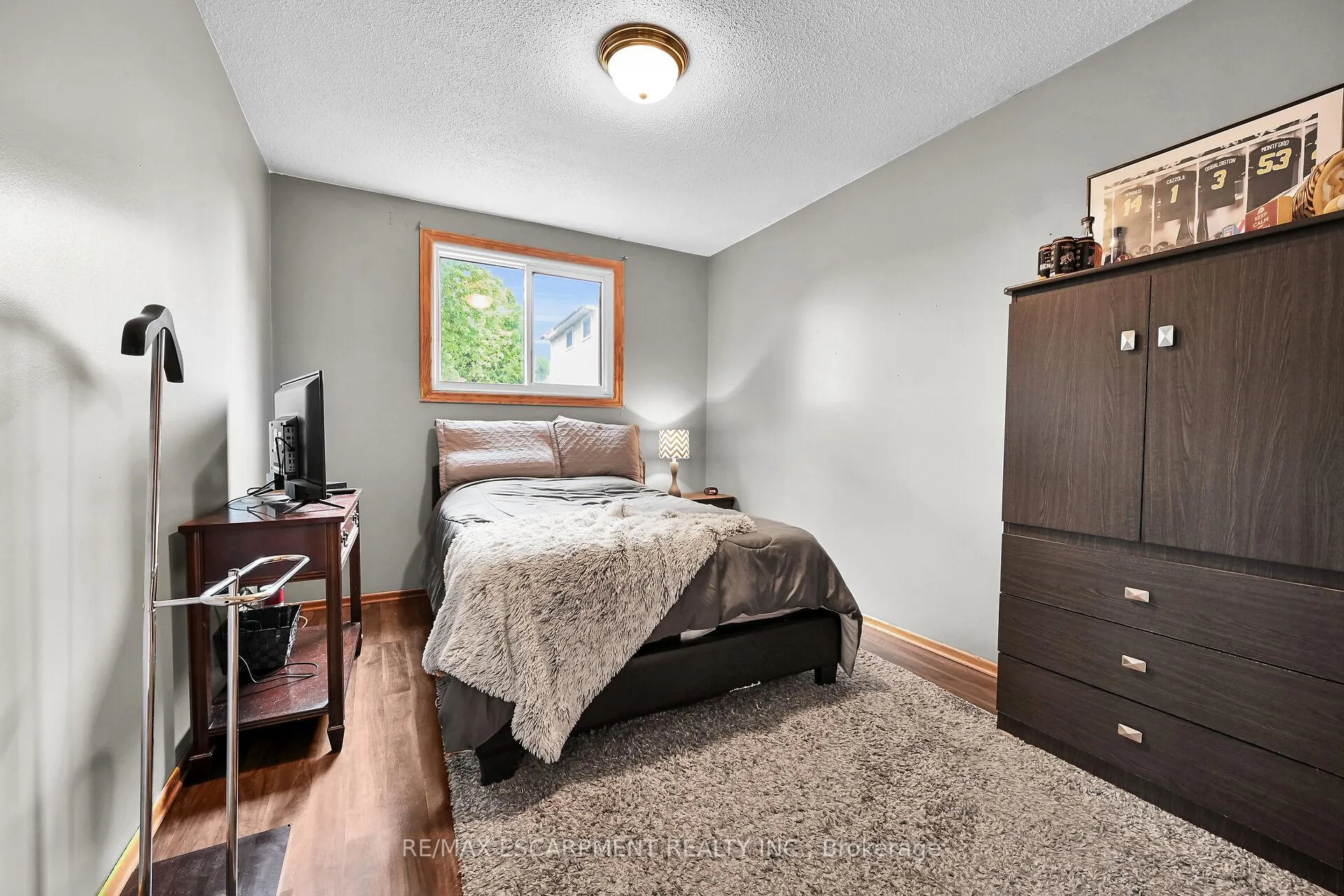 Photo 20 of 30 Hopewell Crescent, Hamilton, Stoney Creek — HOMEH