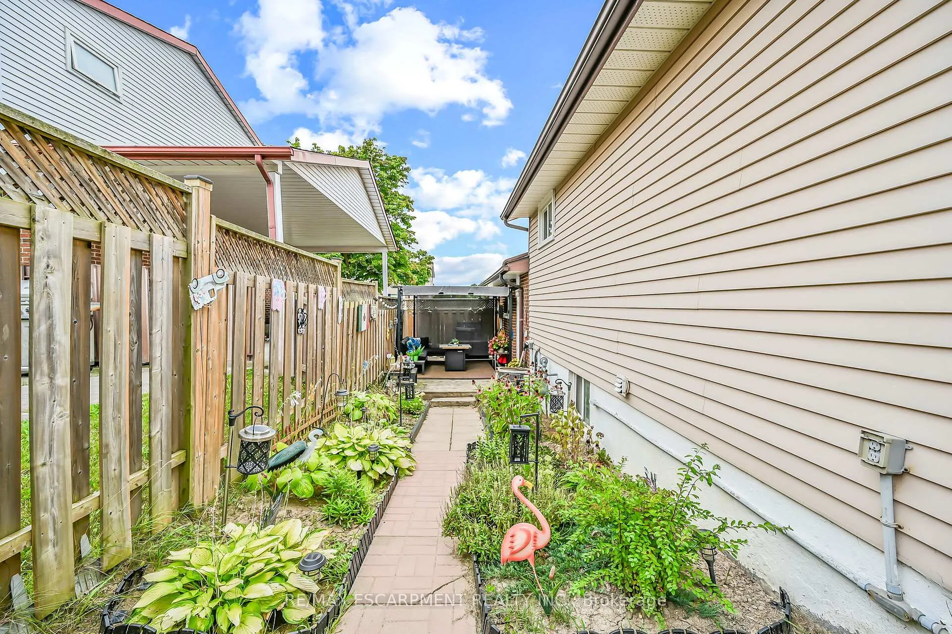 Photo 37 of 30 Hopewell Crescent, Hamilton, Stoney Creek — HOMEH