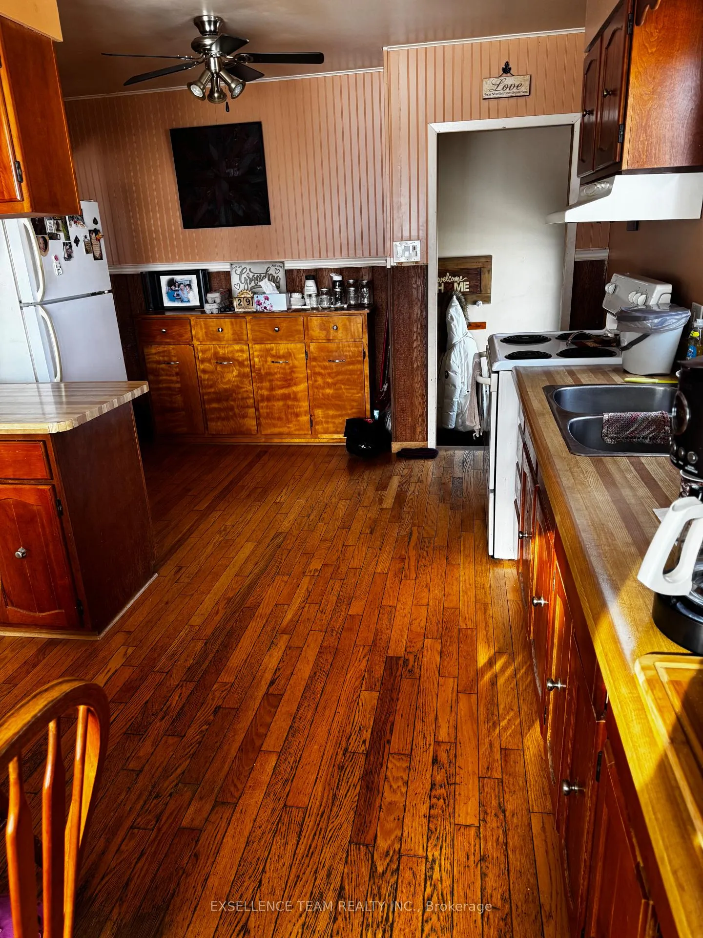 Photo 5 of 1300 Gallinger Avenue, Cornwall — HOMEH