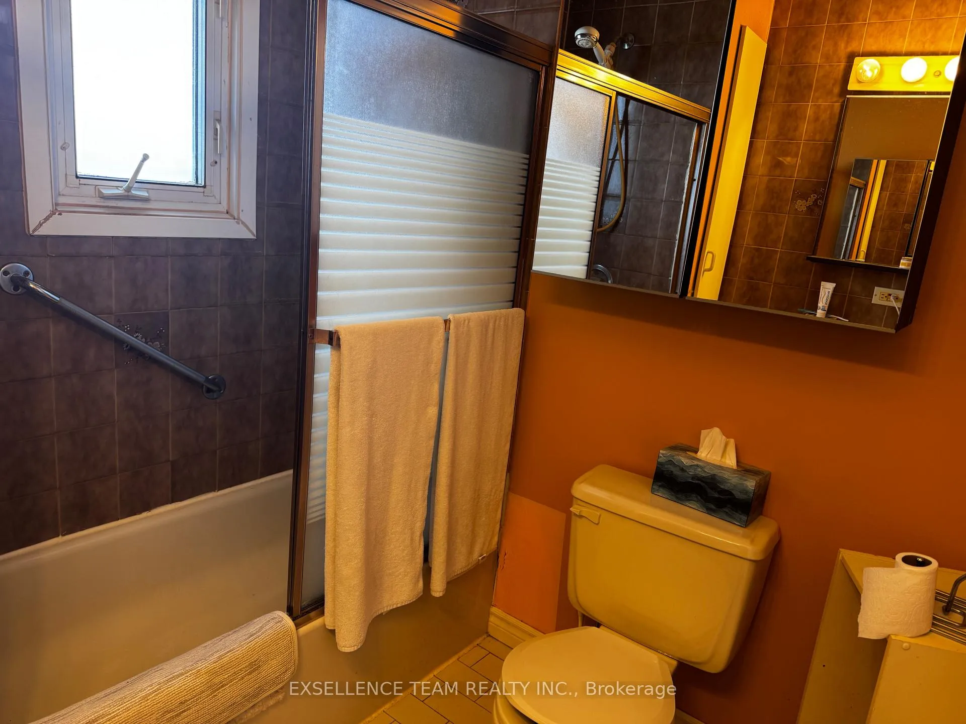 Photo 9 of 1300 Gallinger Avenue, Cornwall — HOMEH