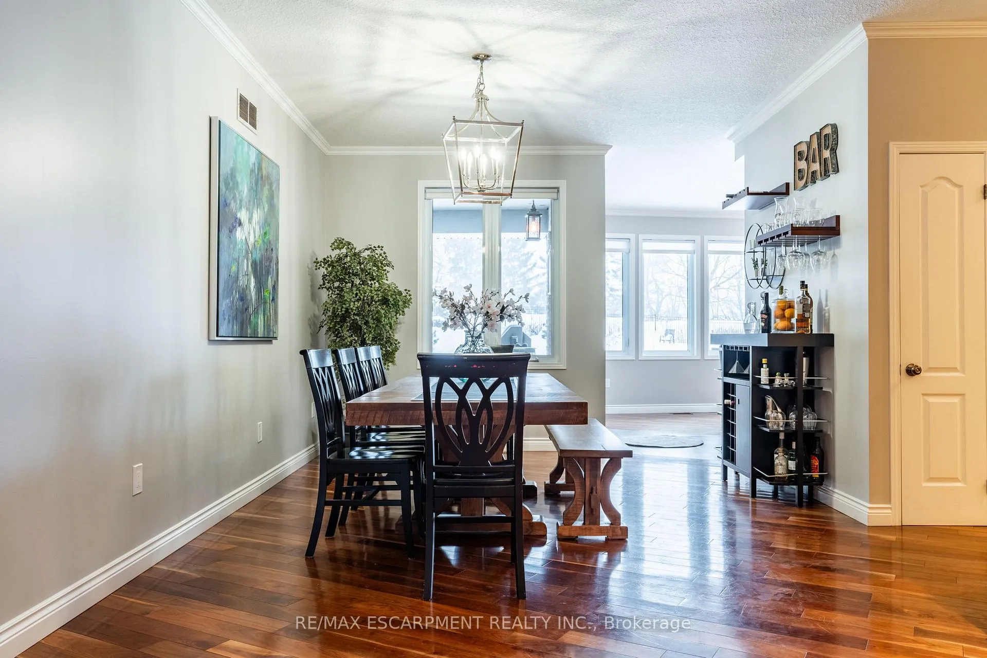 Photo 10 of 715 Robson Road, Hamilton, Rural Flamborough — HOMEH