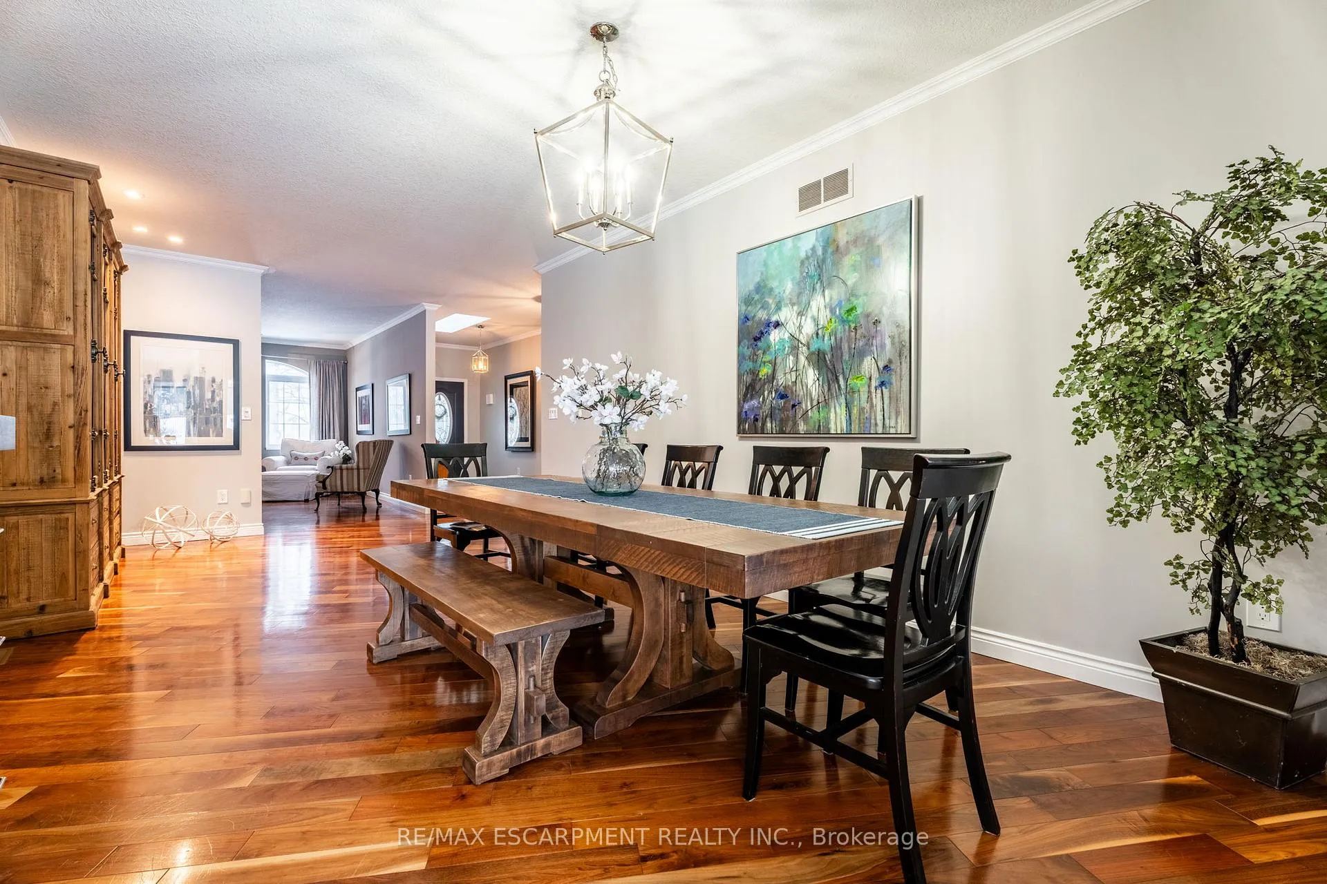 Photo 12 of 715 Robson Road, Hamilton, Rural Flamborough — HOMEH