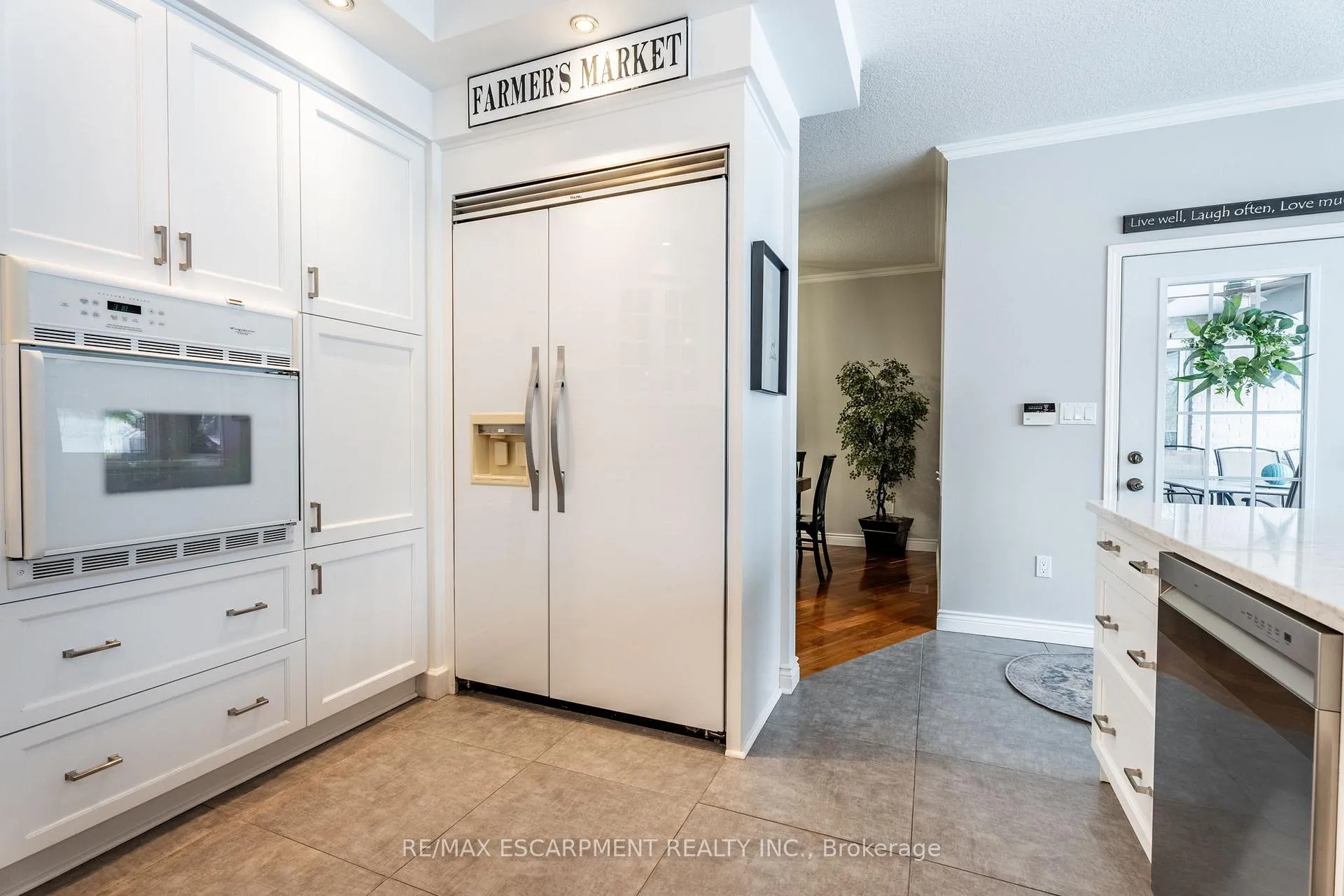 Photo 15 of 715 Robson Road, Hamilton, Rural Flamborough — HOMEH
