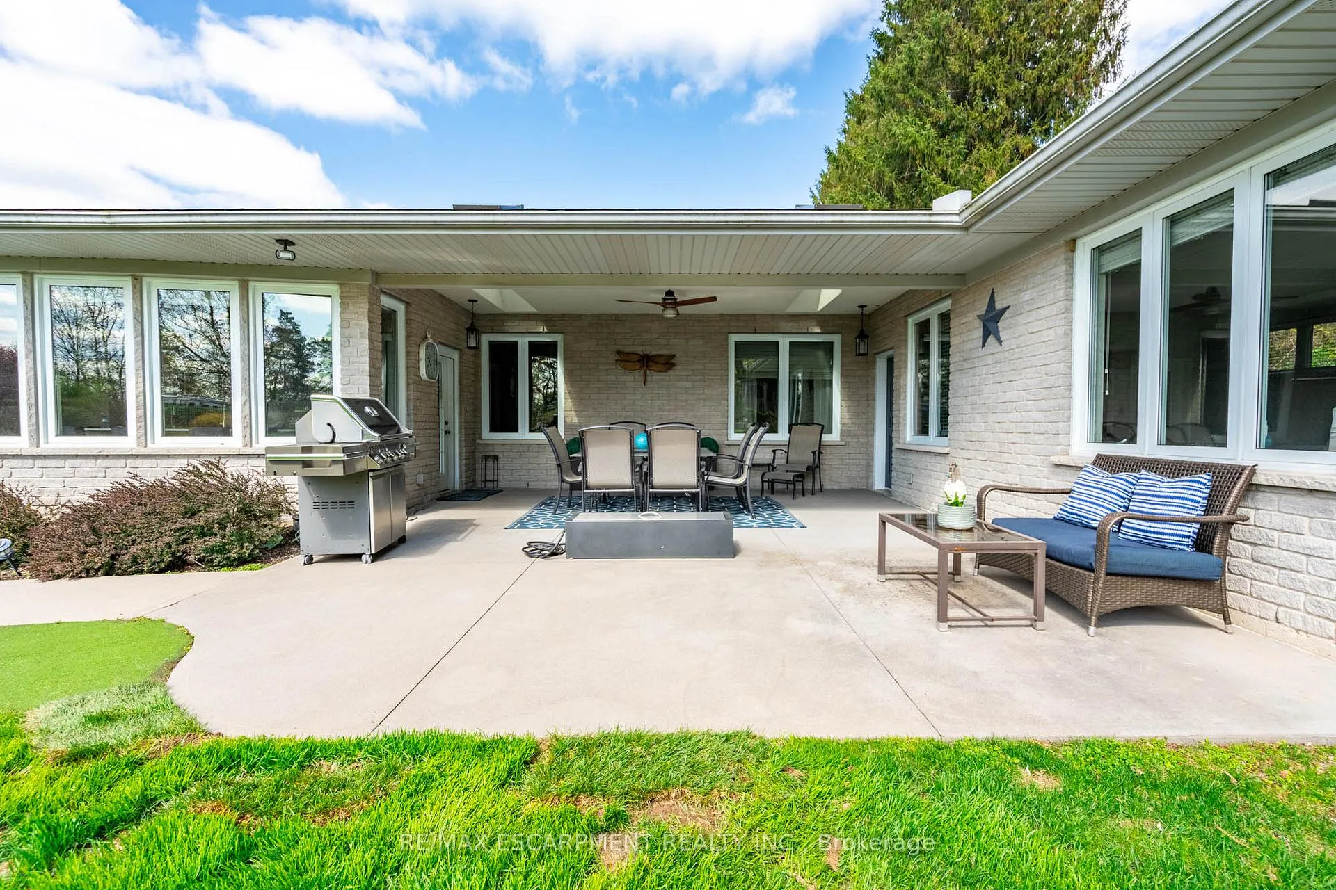 Photo 44 of 715 Robson Road, Hamilton, Rural Flamborough — HOMEH