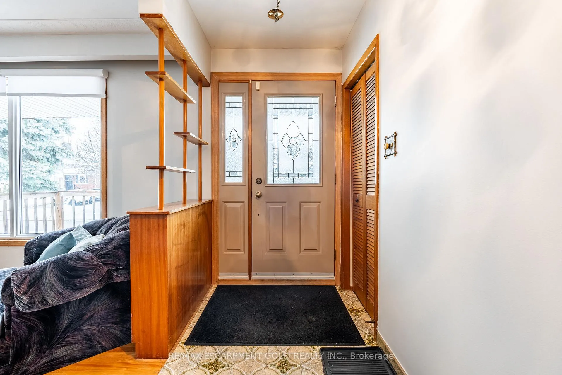 Photo 6 of 16 Gatineau Drive, Hamilton, Lisgar — HOMEH