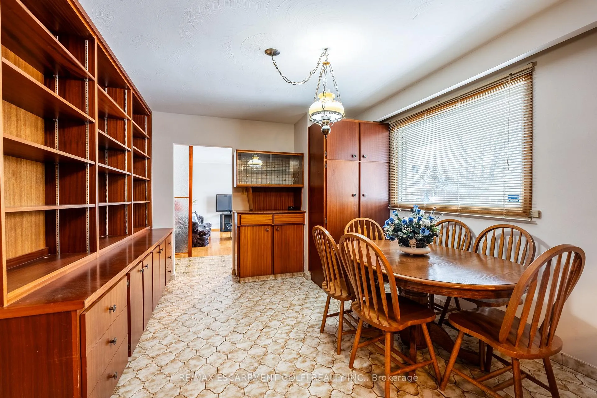 Photo 11 of 16 Gatineau Drive, Hamilton, Lisgar — HOMEH