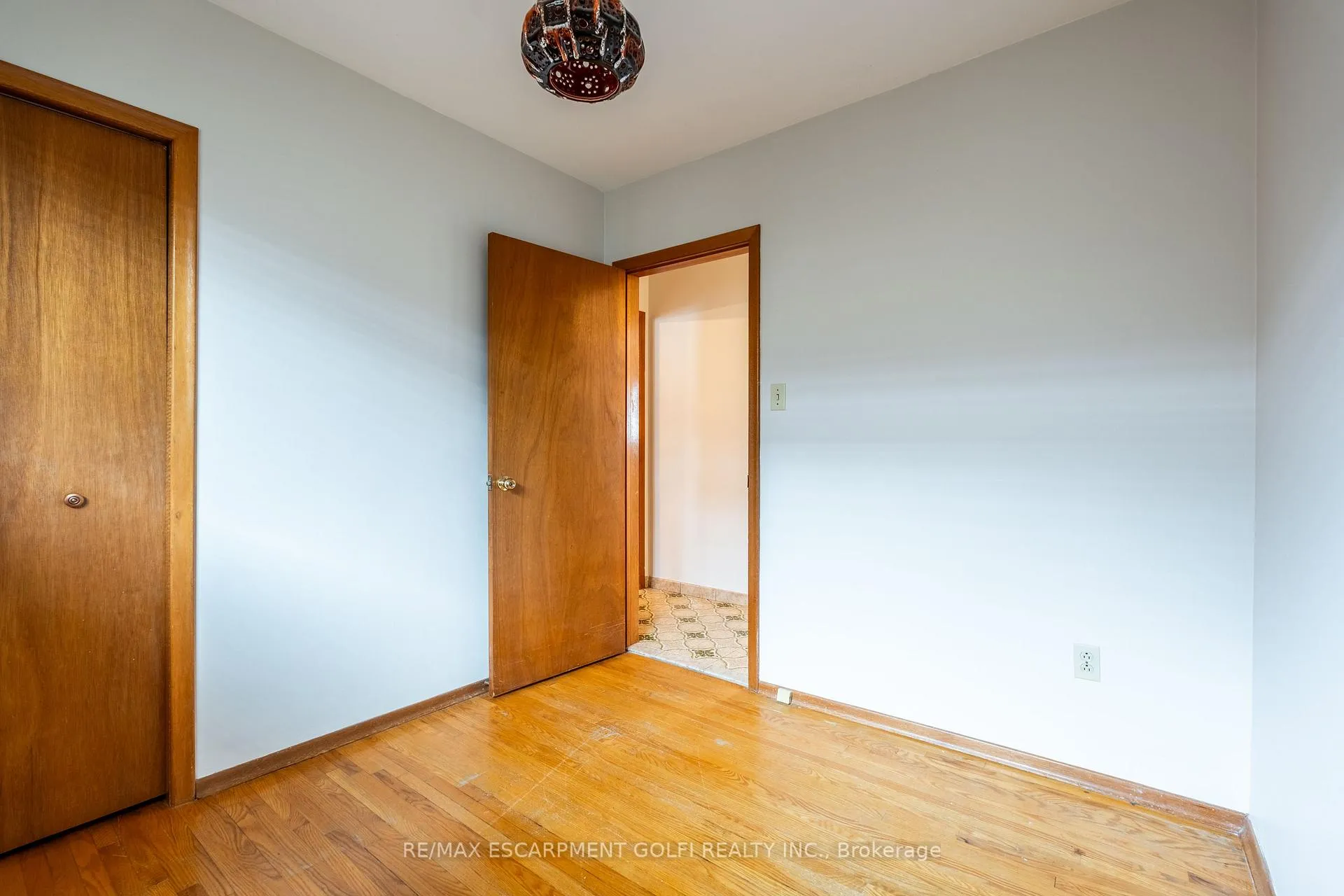Photo 20 of 16 Gatineau Drive, Hamilton, Lisgar — HOMEH