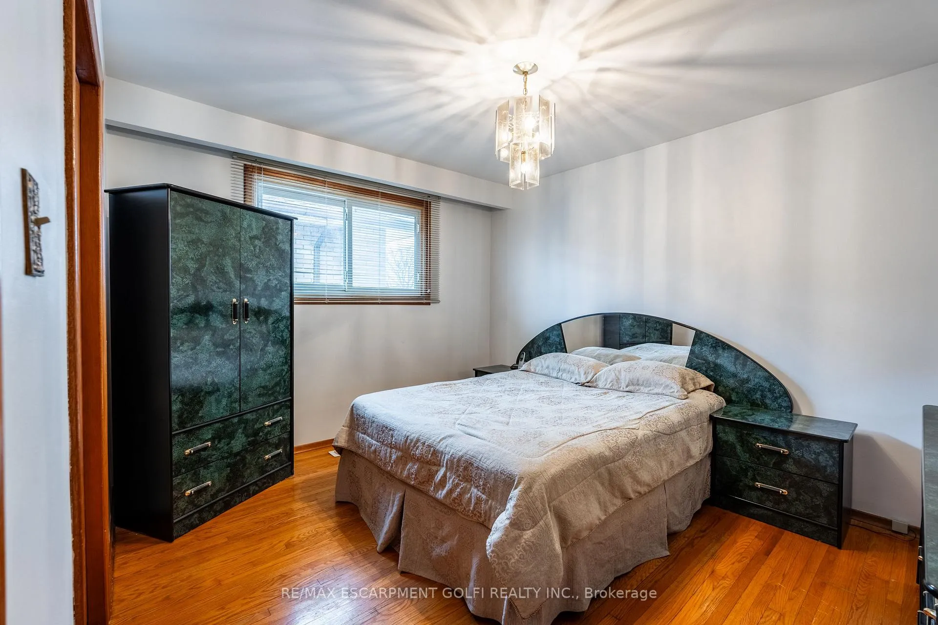 Photo 21 of 16 Gatineau Drive, Hamilton, Lisgar — HOMEH