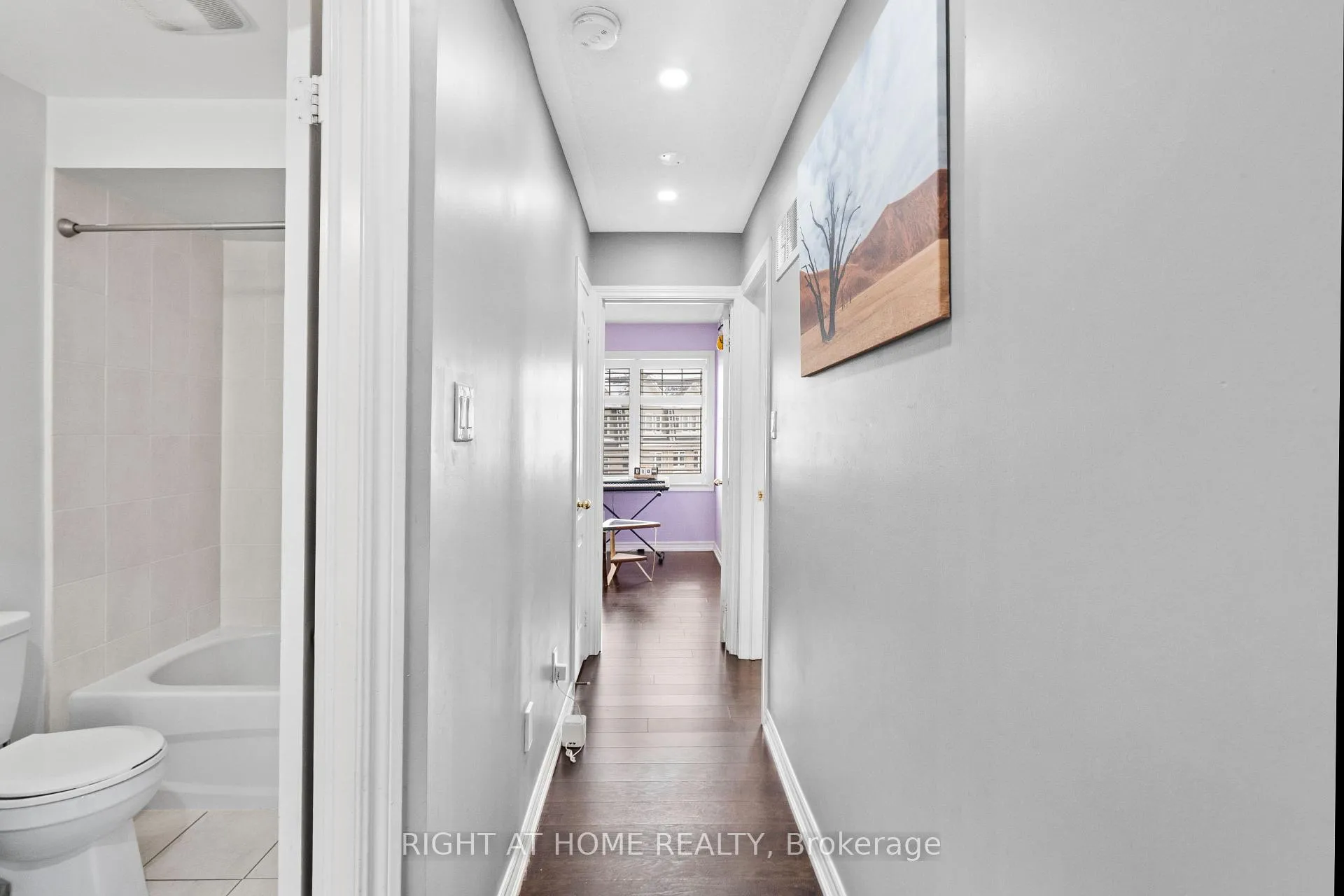 Photo 17 of 9 Magdalene Crescent, Brampton, Heart Lake East — HOMEH
