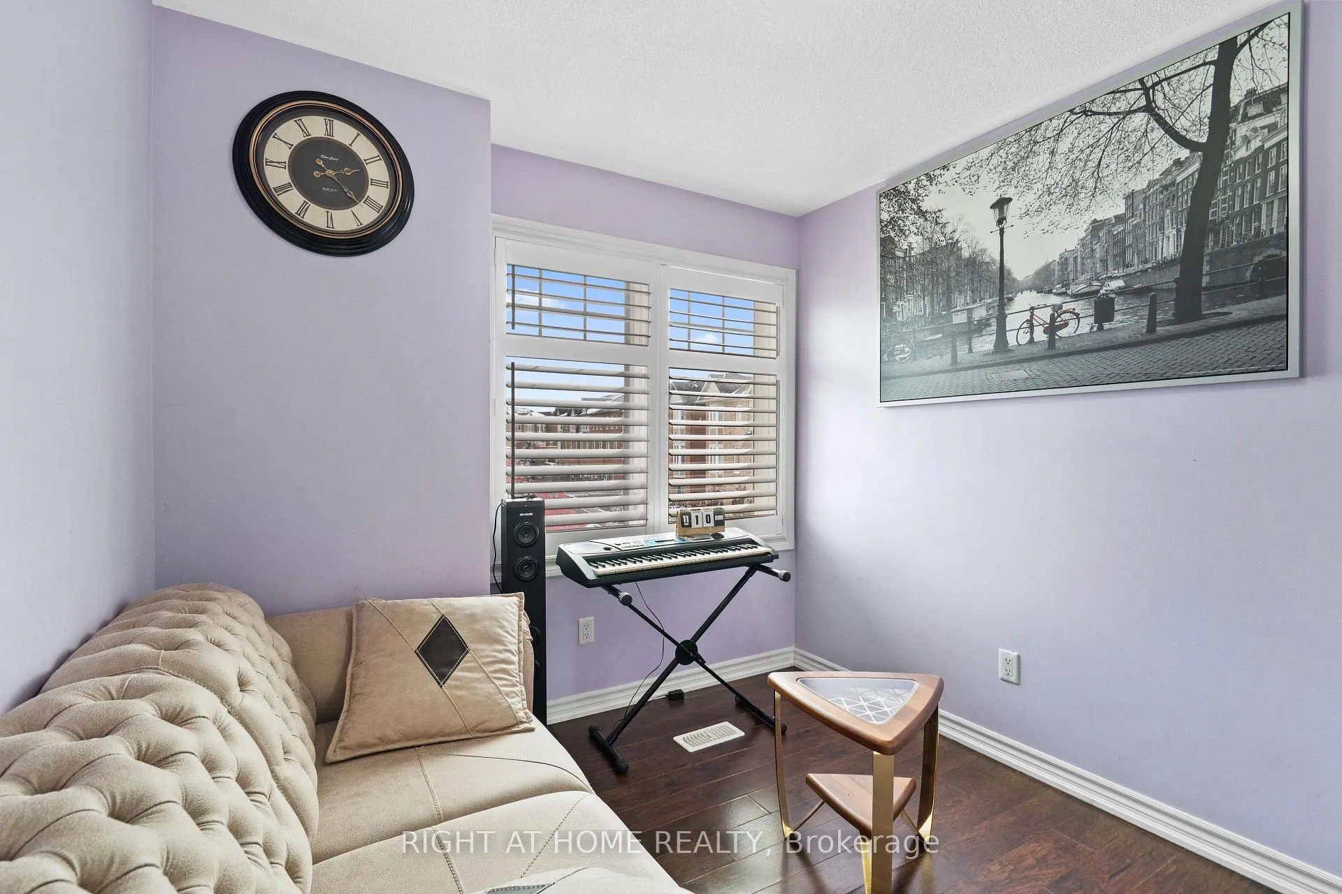 Photo 28 of 9 Magdalene Crescent, Brampton, Heart Lake East — HOMEH