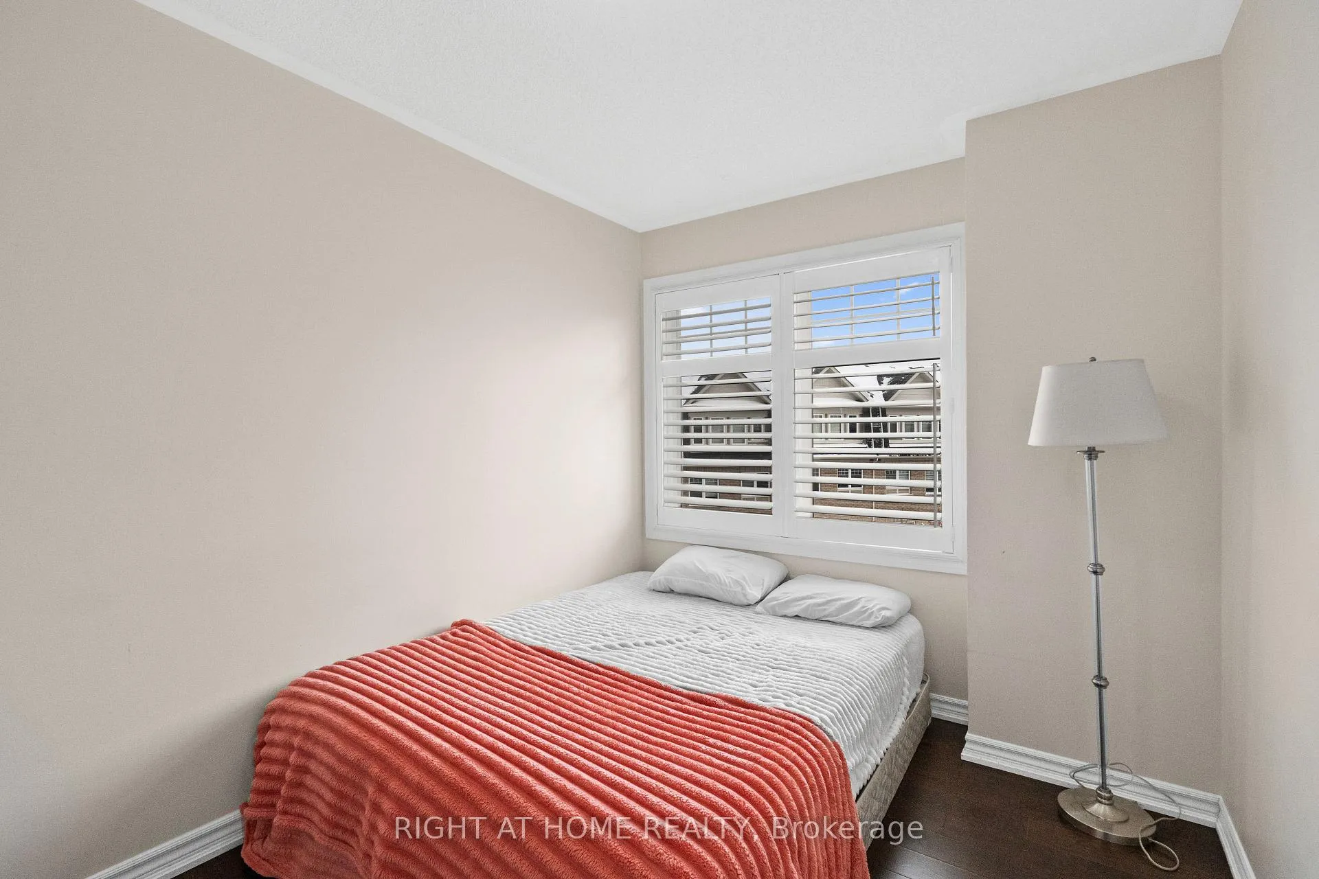 Photo 31 of 9 Magdalene Crescent, Brampton, Heart Lake East — HOMEH