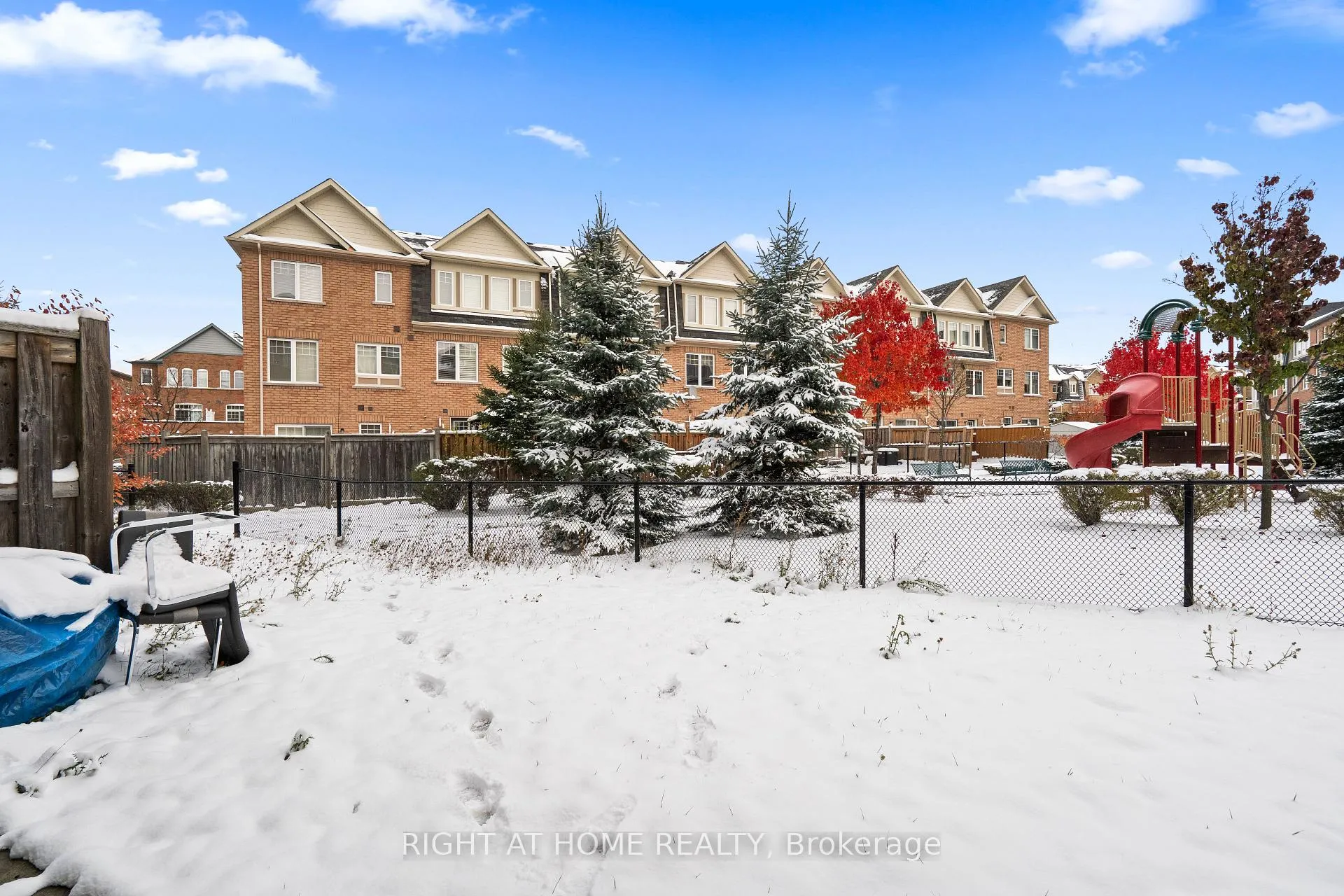 Photo 47 of 9 Magdalene Crescent, Brampton, Heart Lake East — HOMEH
