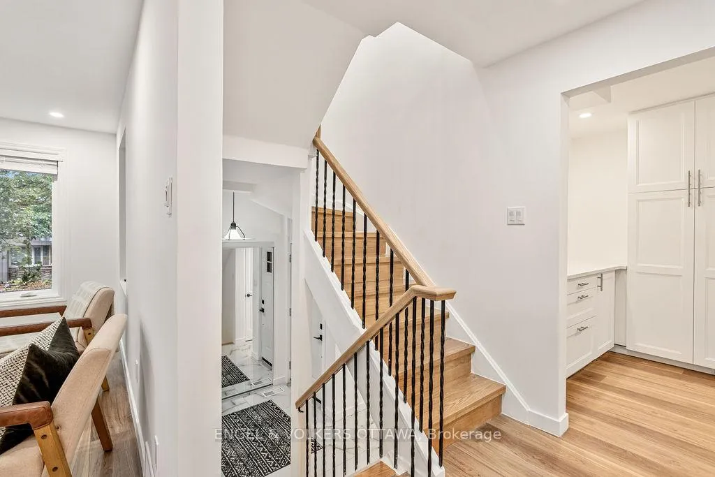 Photo 5 of 12 Bayside Private, Ottawa, Mooneys Bay/Riverside Park — HOMEH