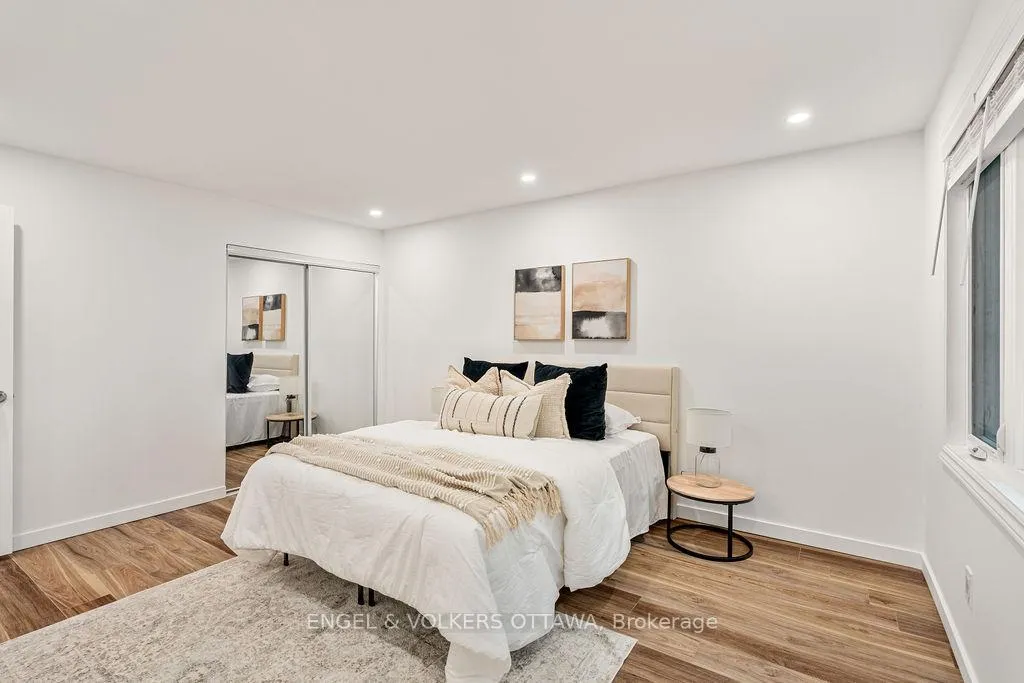 Photo 21 of 12 Bayside Private, Ottawa, Mooneys Bay/Riverside Park — HOMEH