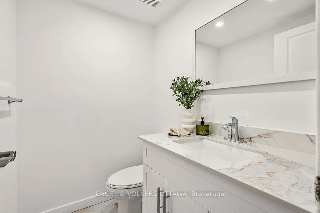 Photo 31 of 12 Bayside Private, Ottawa, Mooneys Bay/Riverside Park — HOMEH