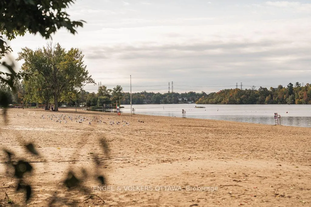 Photo 40 of 12 Bayside Private, Ottawa, Mooneys Bay/Riverside Park — HOMEH