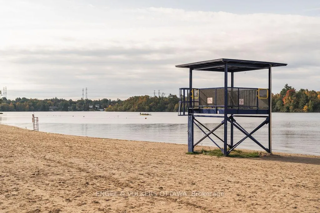 Photo 41 of 12 Bayside Private, Ottawa, Mooneys Bay/Riverside Park — HOMEH