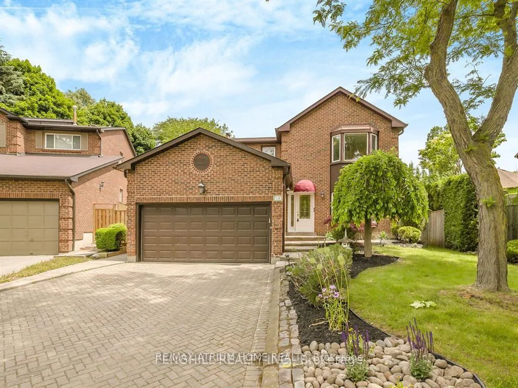 Photo 1 of 10 Spanhouse Crescent, Markham, Unionville — HOMEH