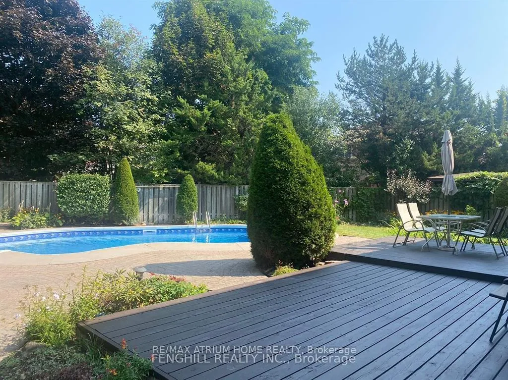 Photo 18 of 10 Spanhouse Crescent, Markham, Unionville — HOMEH
