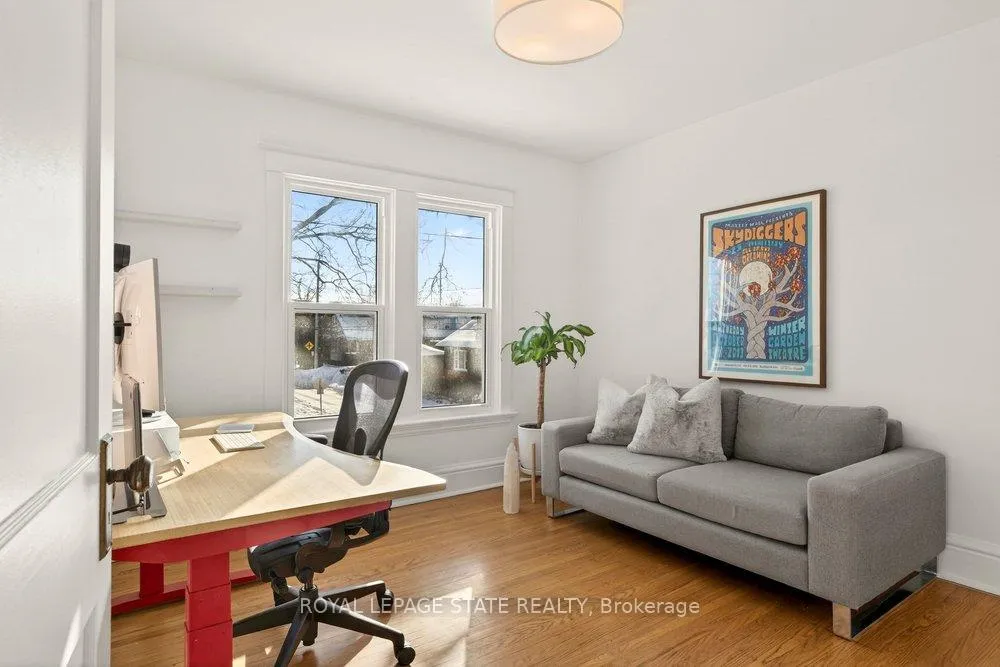 Photo 26 of 46 Connaught Avenue S, Hamilton, Stipley — HOMEH