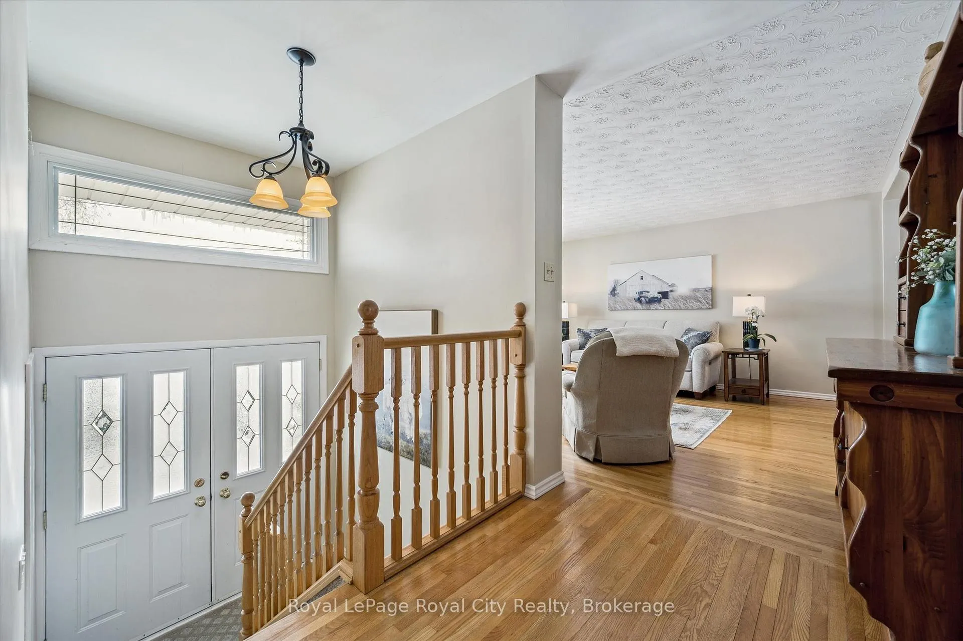Photo 5 of 7430 Wellington Rd 51, Guelph/Eramosa, Rural Guelph/Eramosa West — HOMEH