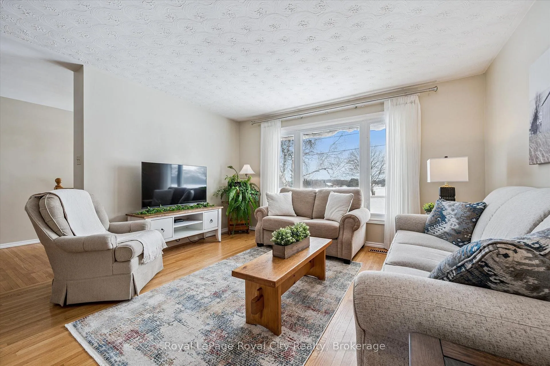 Photo 7 of 7430 Wellington Rd 51, Guelph/Eramosa, Rural Guelph/Eramosa West — HOMEH