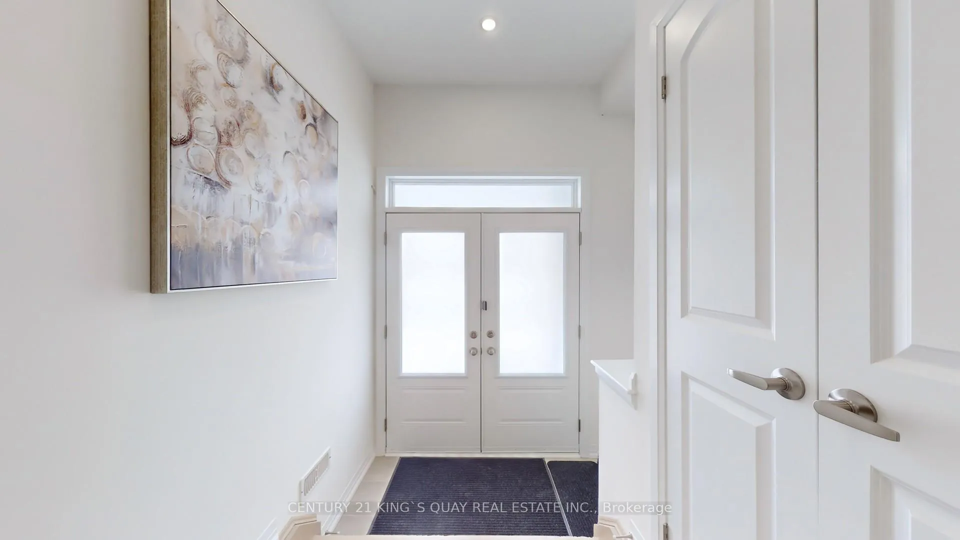 Photo 2 of 75 Mumbai Drive, Markham, Middlefield — HOMEH