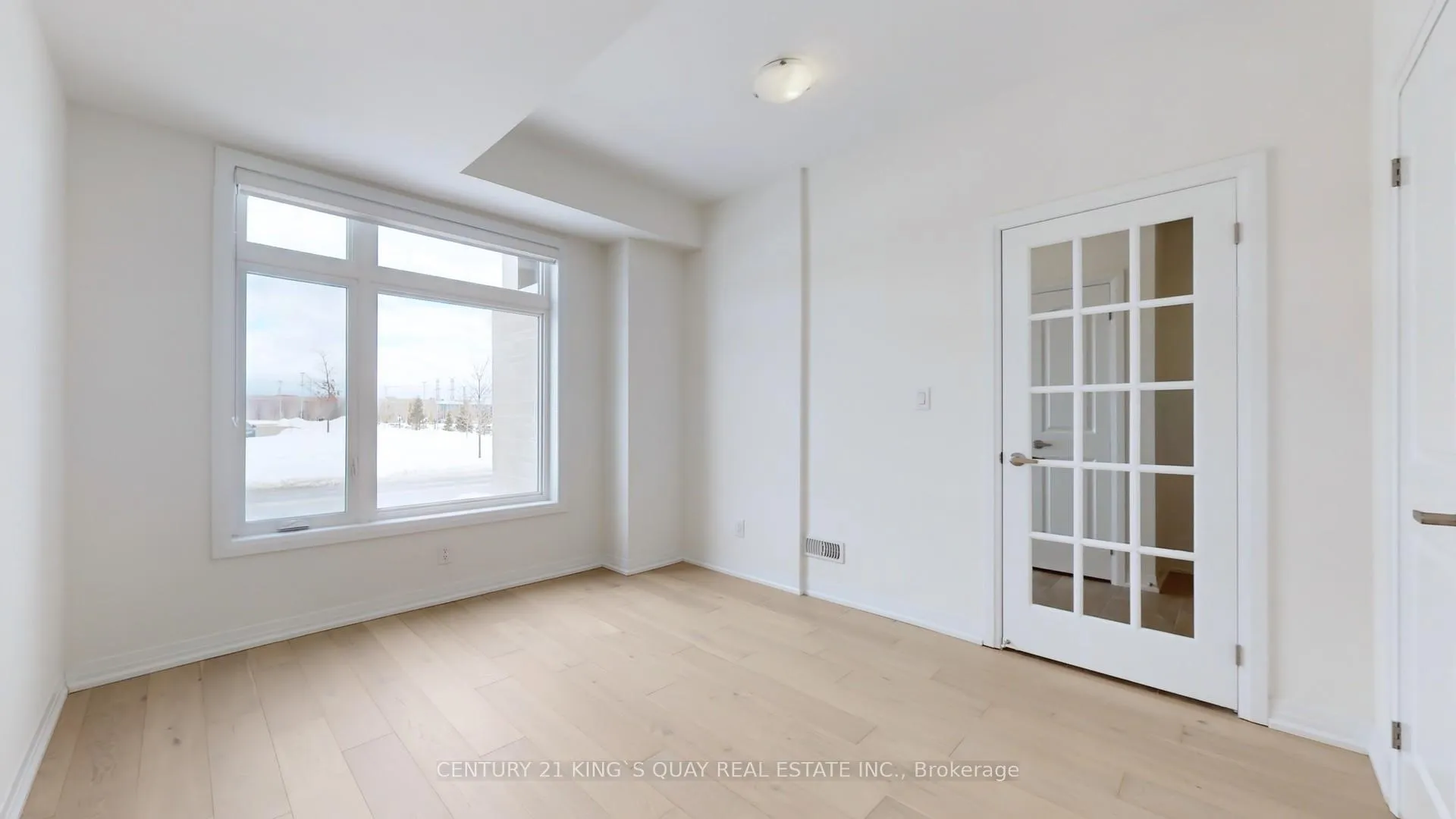 Photo 3 of 75 Mumbai Drive, Markham, Middlefield — HOMEH