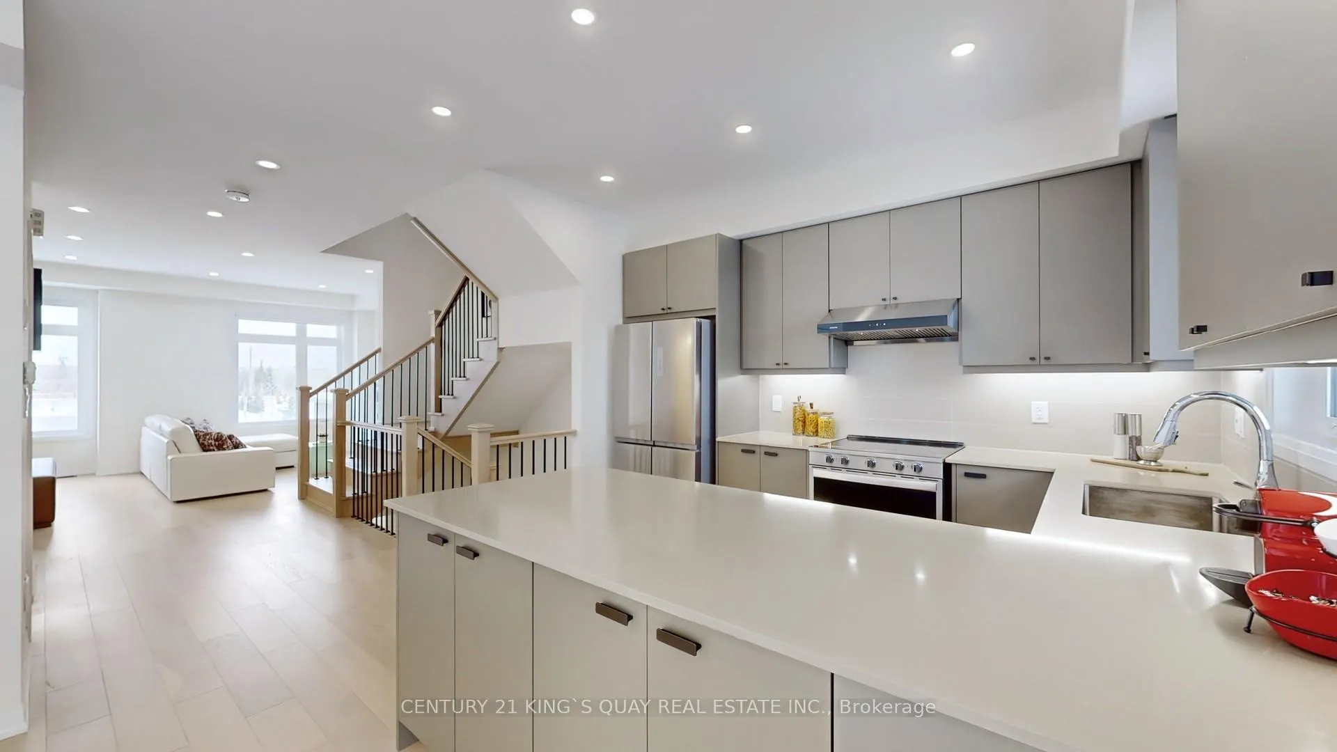Photo 18 of 75 Mumbai Drive, Markham, Middlefield — HOMEH