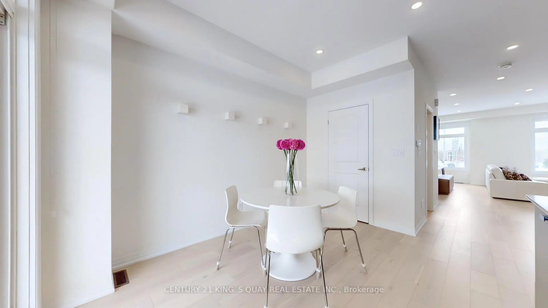 Photo 22 of 75 Mumbai Drive, Markham, Middlefield — HOMEH