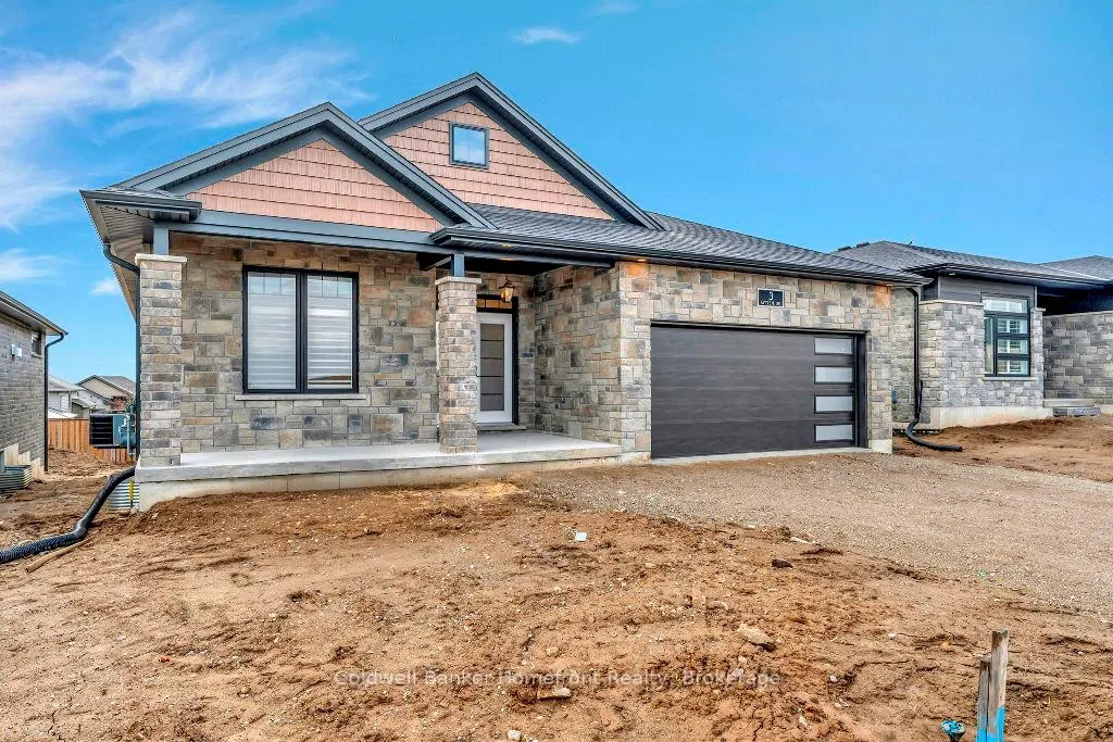 Photo 3 of 3 Patten Drive, Brant, South Dumfries — HOMEH