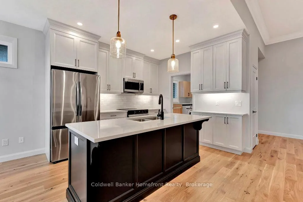 Photo 10 of 3 Patten Drive, Brant, South Dumfries — HOMEH