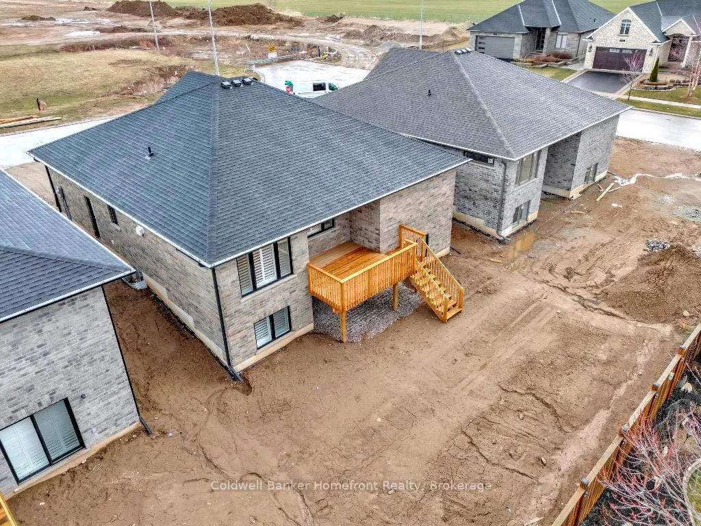 Photo 40 of 3 Patten Drive, Brant, South Dumfries — HOMEH