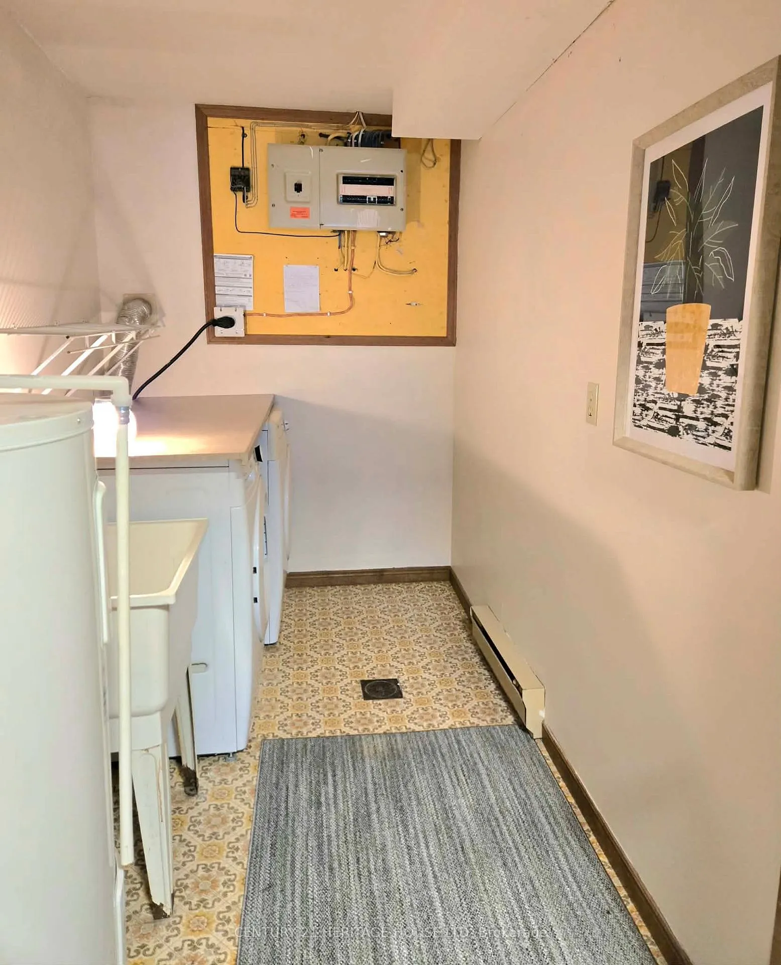 Photo 15 of 48 Luton Crescent, St. Thomas — HOMEH