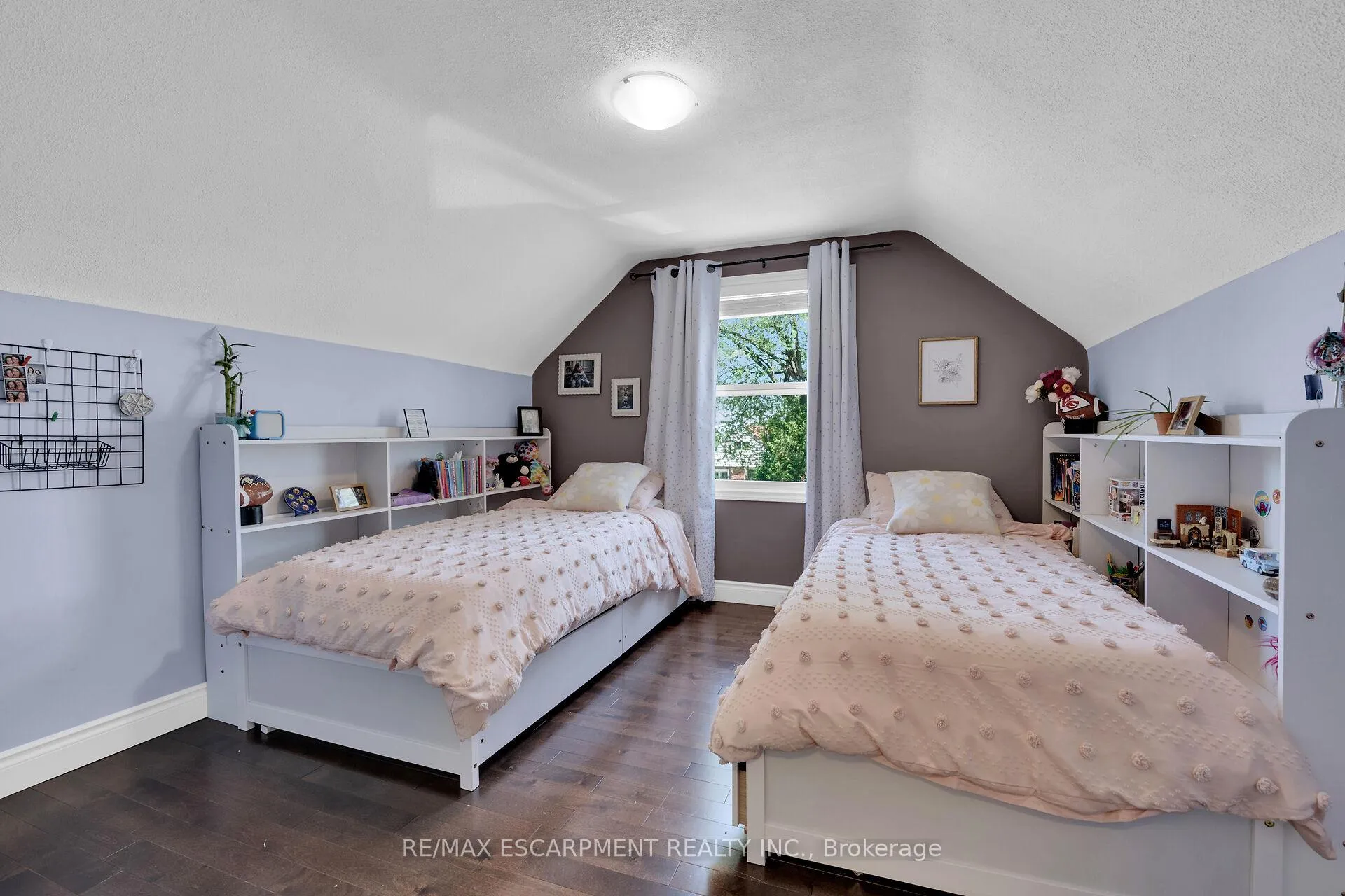 Photo 20 of 281 East 17th Street, Hamilton, Inch Park — HOMEH
