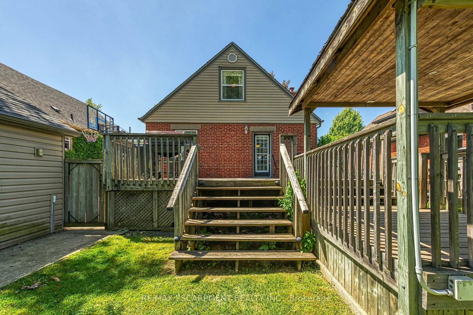 Photo 42 of 281 East 17th Street, Hamilton, Inch Park — HOMEH